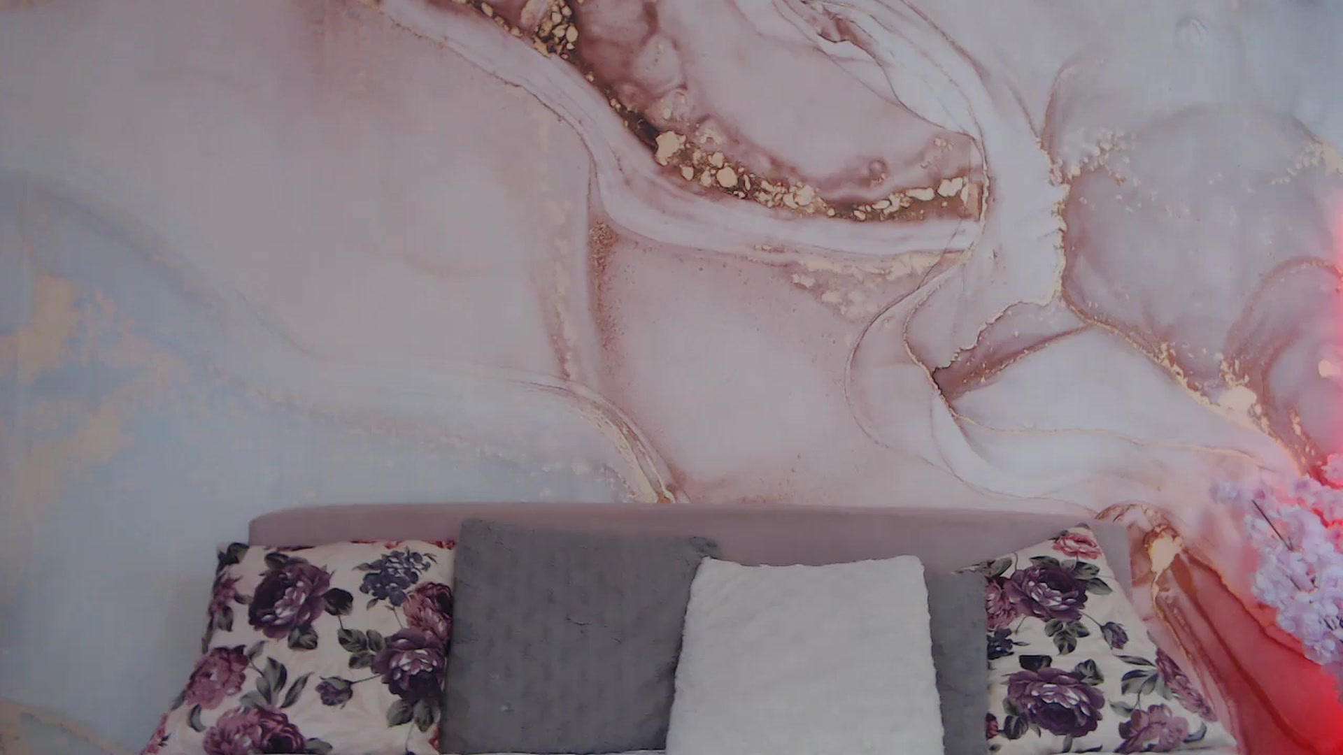 Gallery image thumbnail from HotCallia's myfreecams stream on, 05/24/2025, 08:55 image 11 of 20