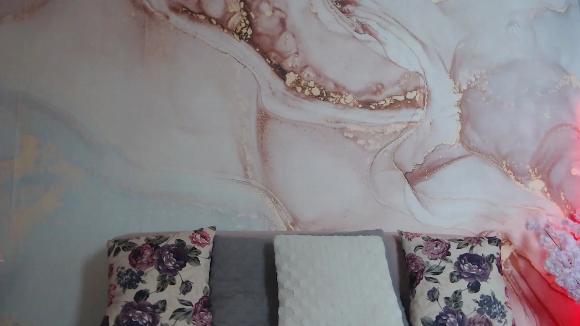 Gallery image thumbnail from HotCallia's myfreecams stream on, 05/27/2025, 08:00 image 11 of 20