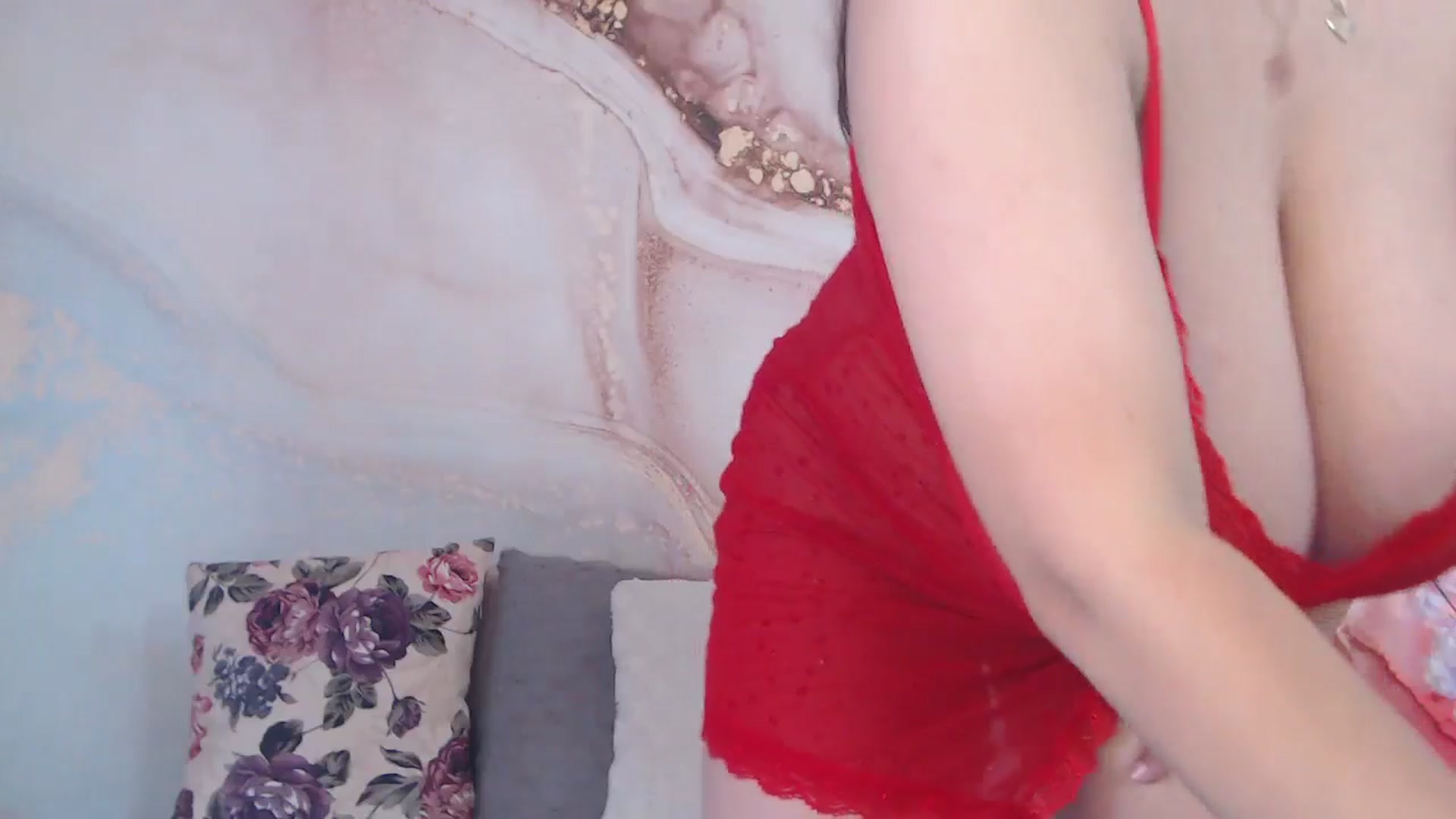 Gallery image thumbnail from HotCallia's myfreecams stream on, 05/28/2025, 08:14 image 20 of 20