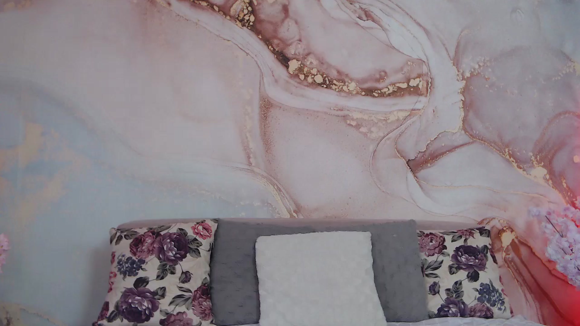 Gallery image thumbnail from HotCallia's myfreecams stream on, 06/10/2025, 06:54 image 16 of 20