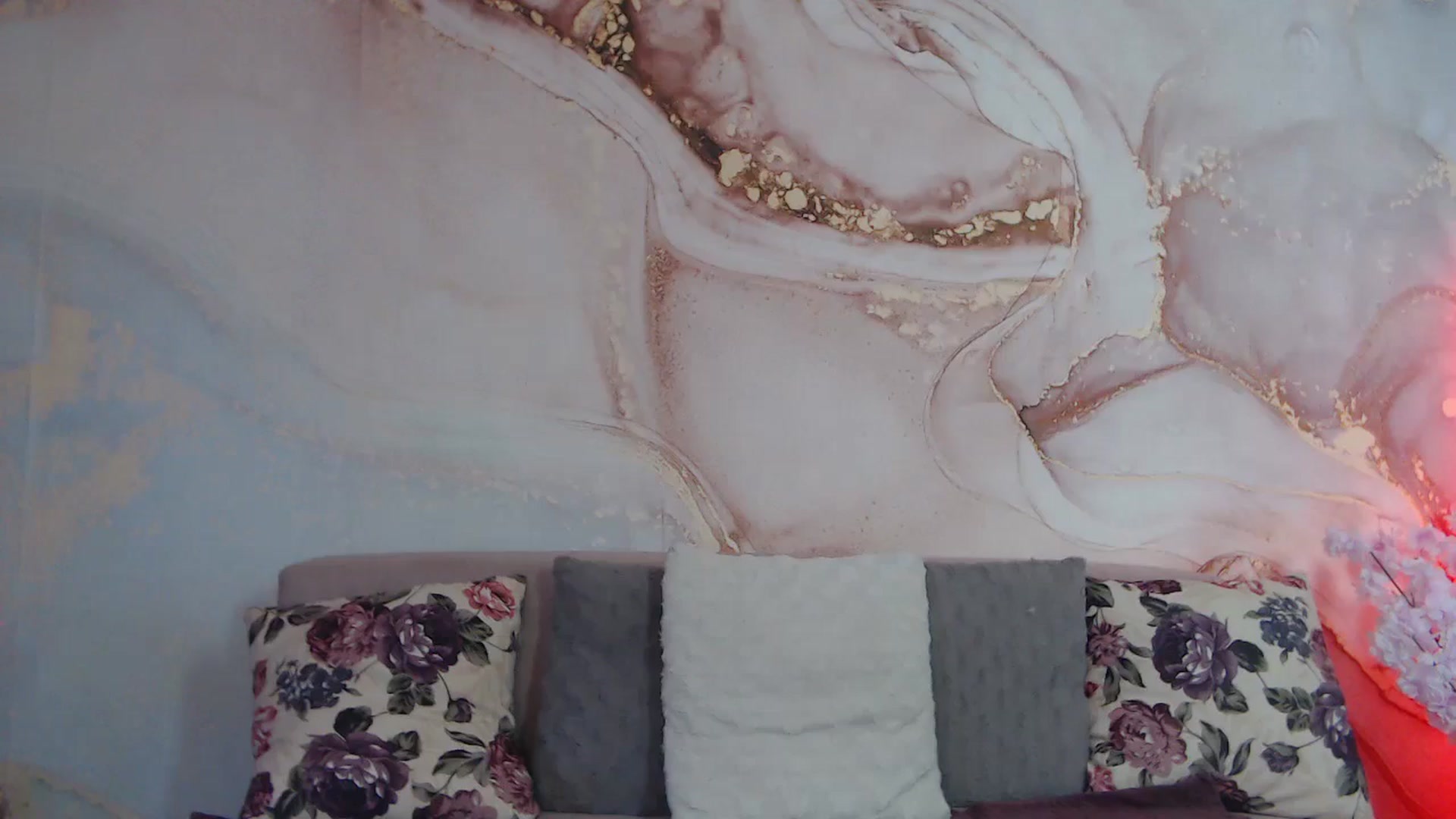 Gallery image thumbnail from HotCallia's myfreecams stream on, 06/26/2025, 10:50 image 14 of 20