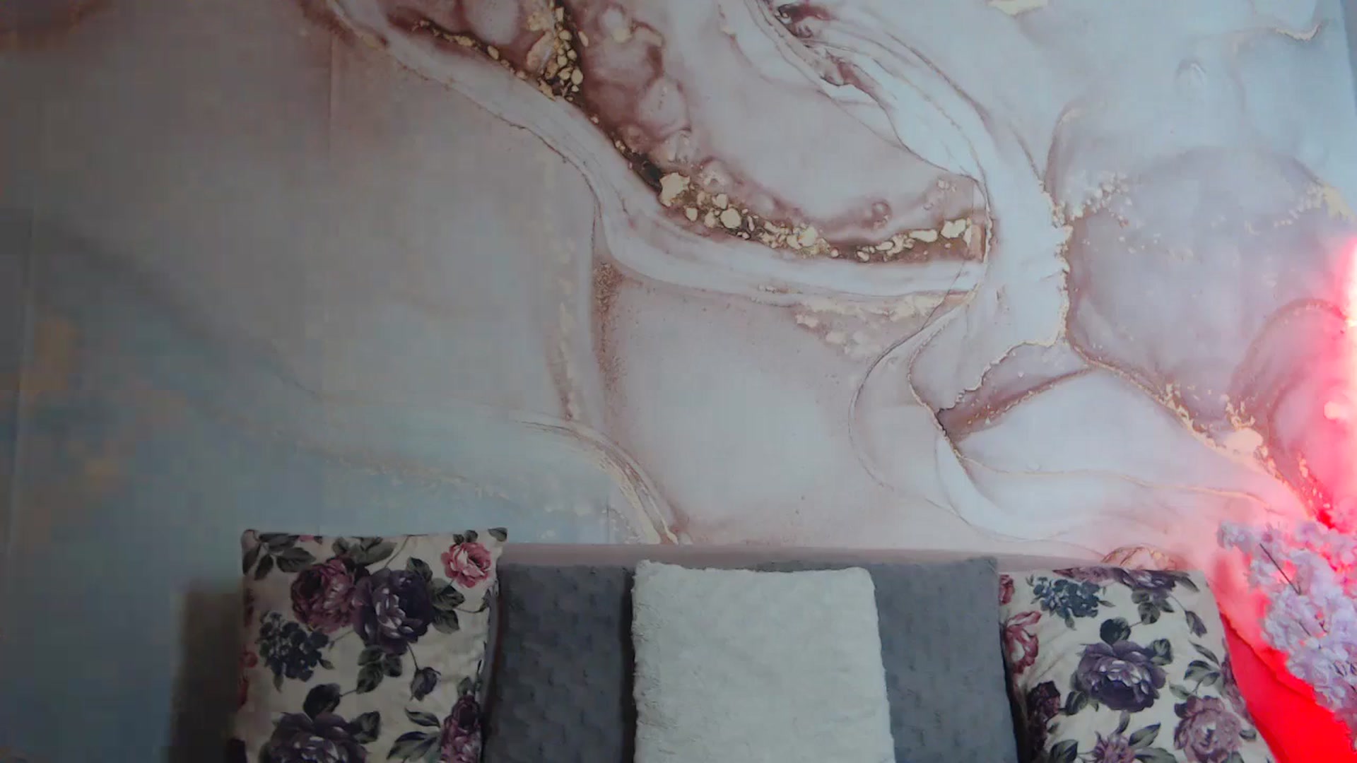 Gallery image thumbnail from HotCallia's myfreecams stream on, 07/16/2025, 11:33 image 12 of 20