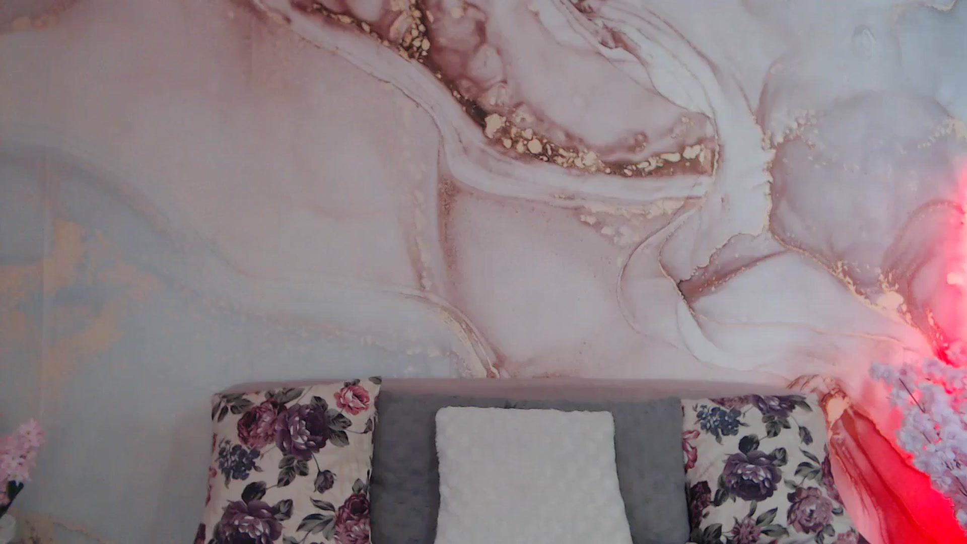Gallery image thumbnail from HotCallia's myfreecams stream on, 07/28/2025, 07:31 image 13 of 20