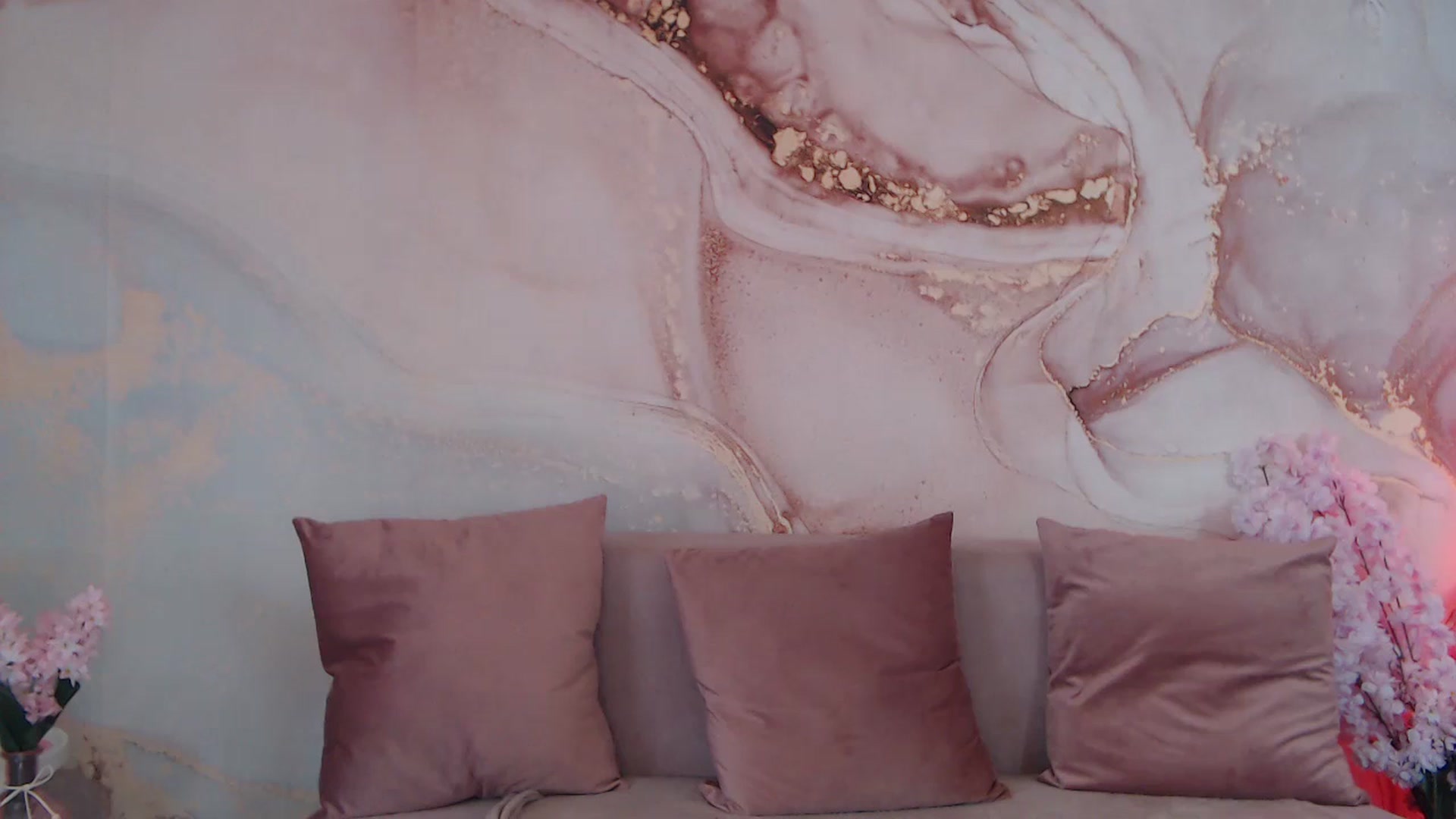 Gallery image thumbnail from HotCallia's myfreecams stream on, 09/06/2025, 07:21 image 19 of 20