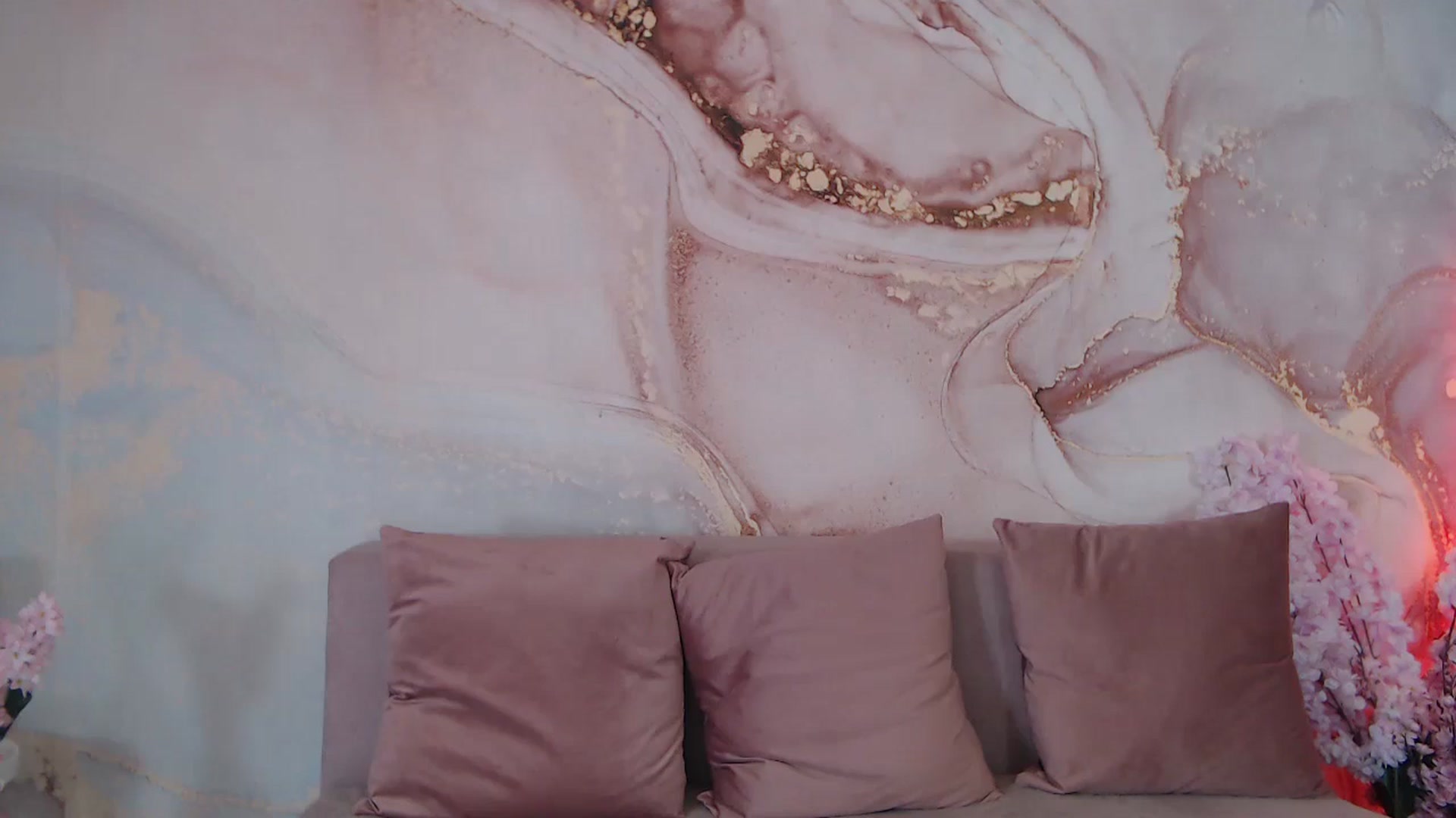 Gallery image thumbnail from HotCallia's myfreecams stream on, 09/09/2025, 09:38 image 12 of 20