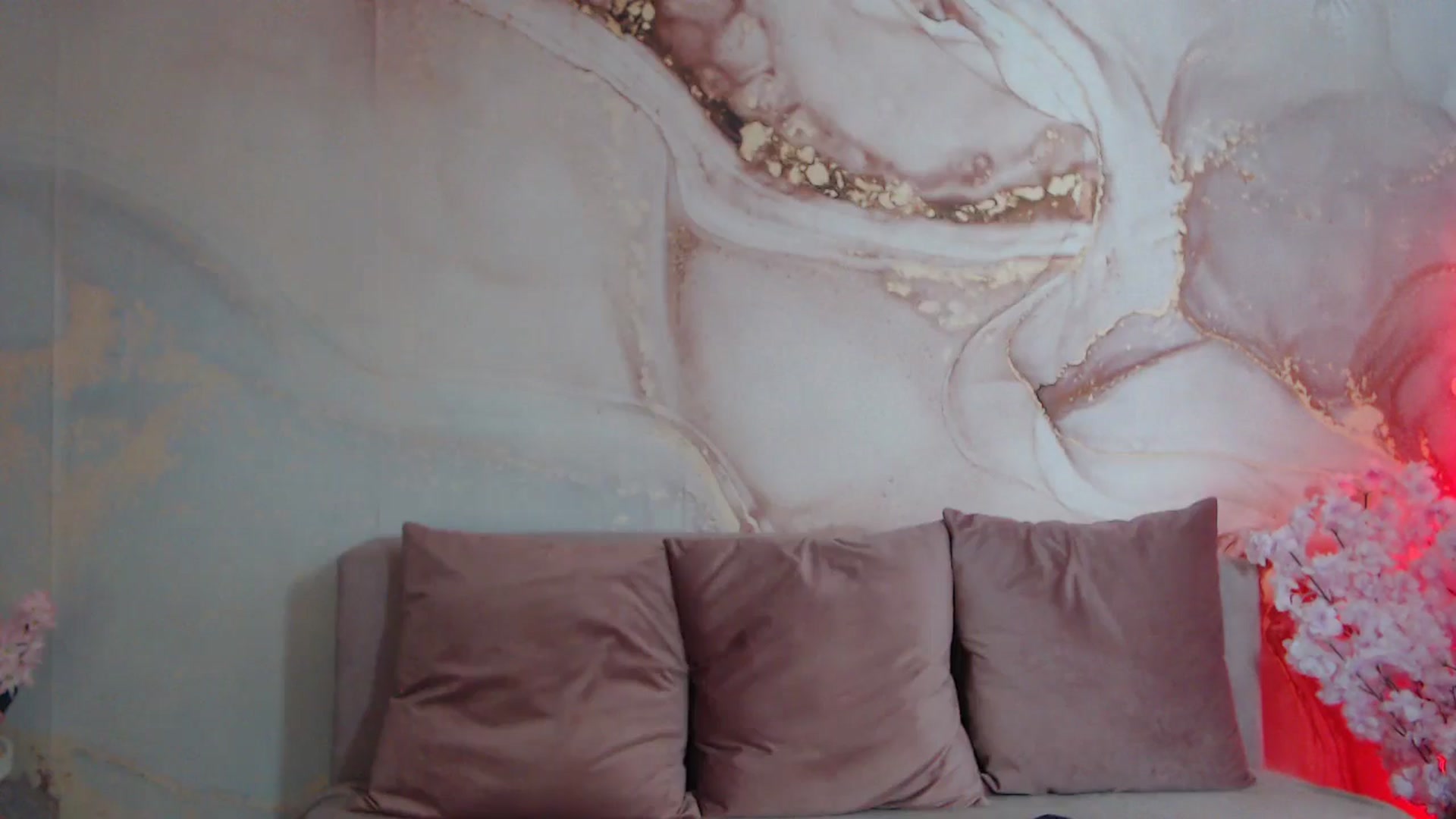 Gallery image thumbnail from HotCallia's myfreecams stream on, 09/15/2025, 06:58 image 11 of 20
