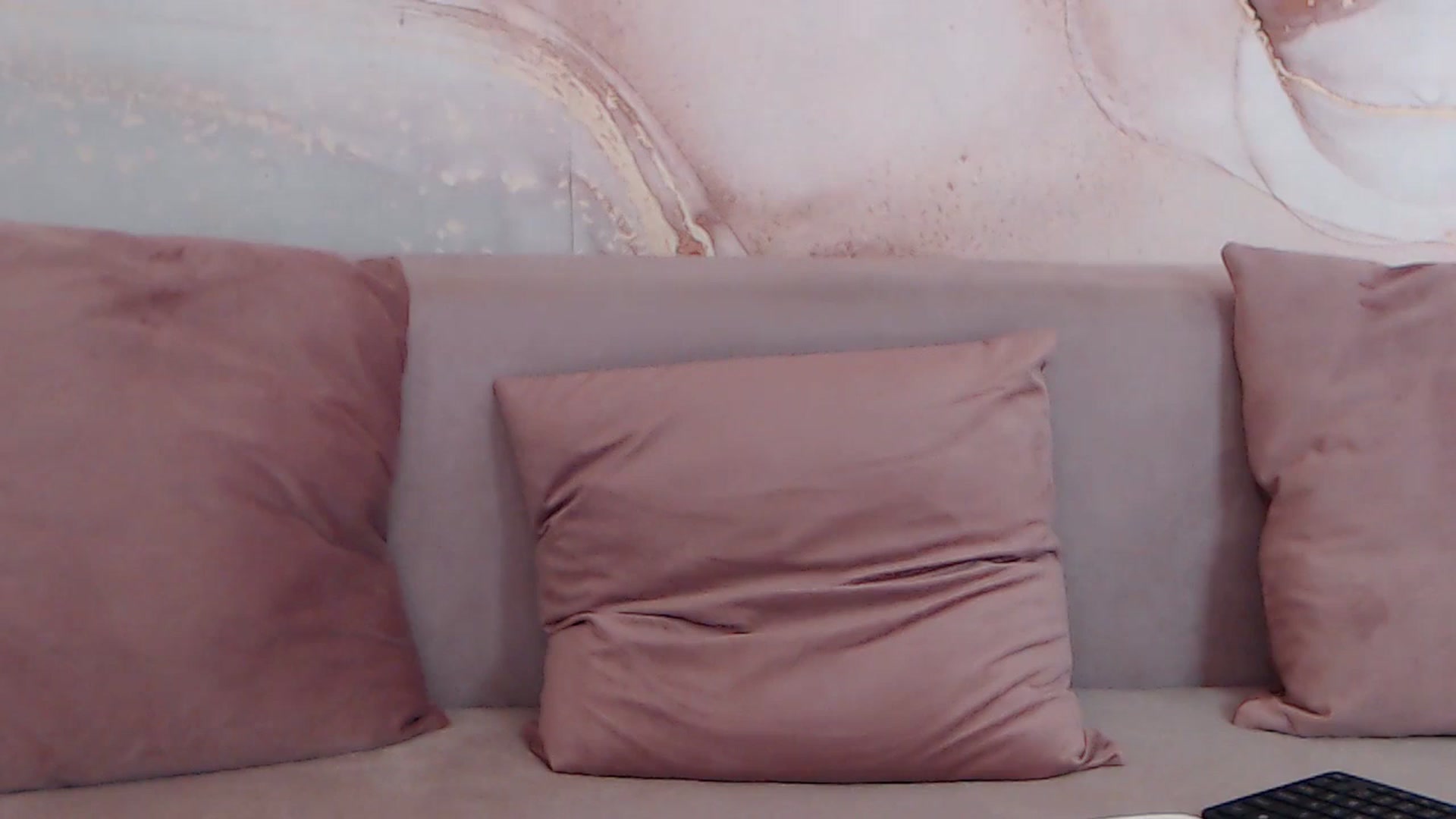 Gallery image thumbnail from HotCallia's myfreecams stream on, 09/27/2025, 07:04 image 19 of 20