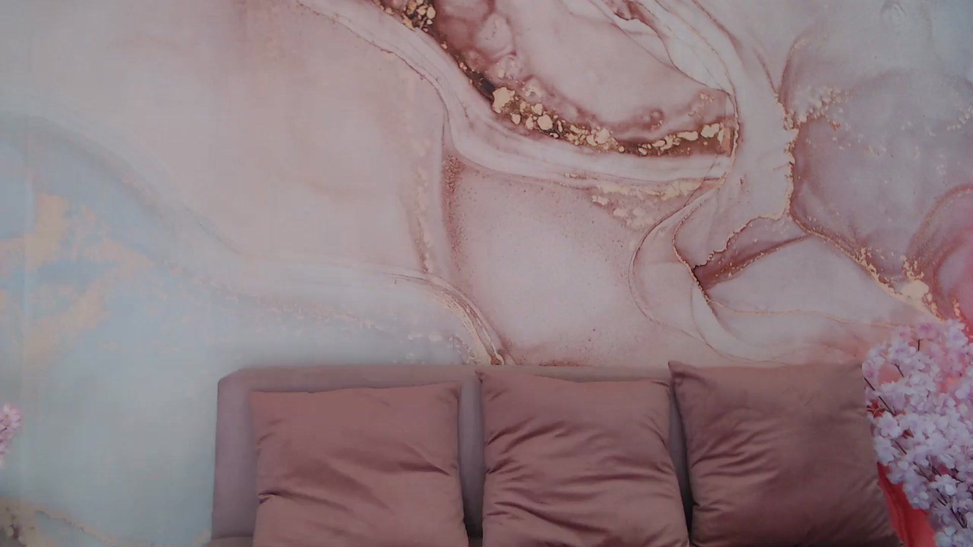 Gallery image thumbnail from HotCallia's myfreecams stream on, 10/17/2025, 08:00 image 16 of 20