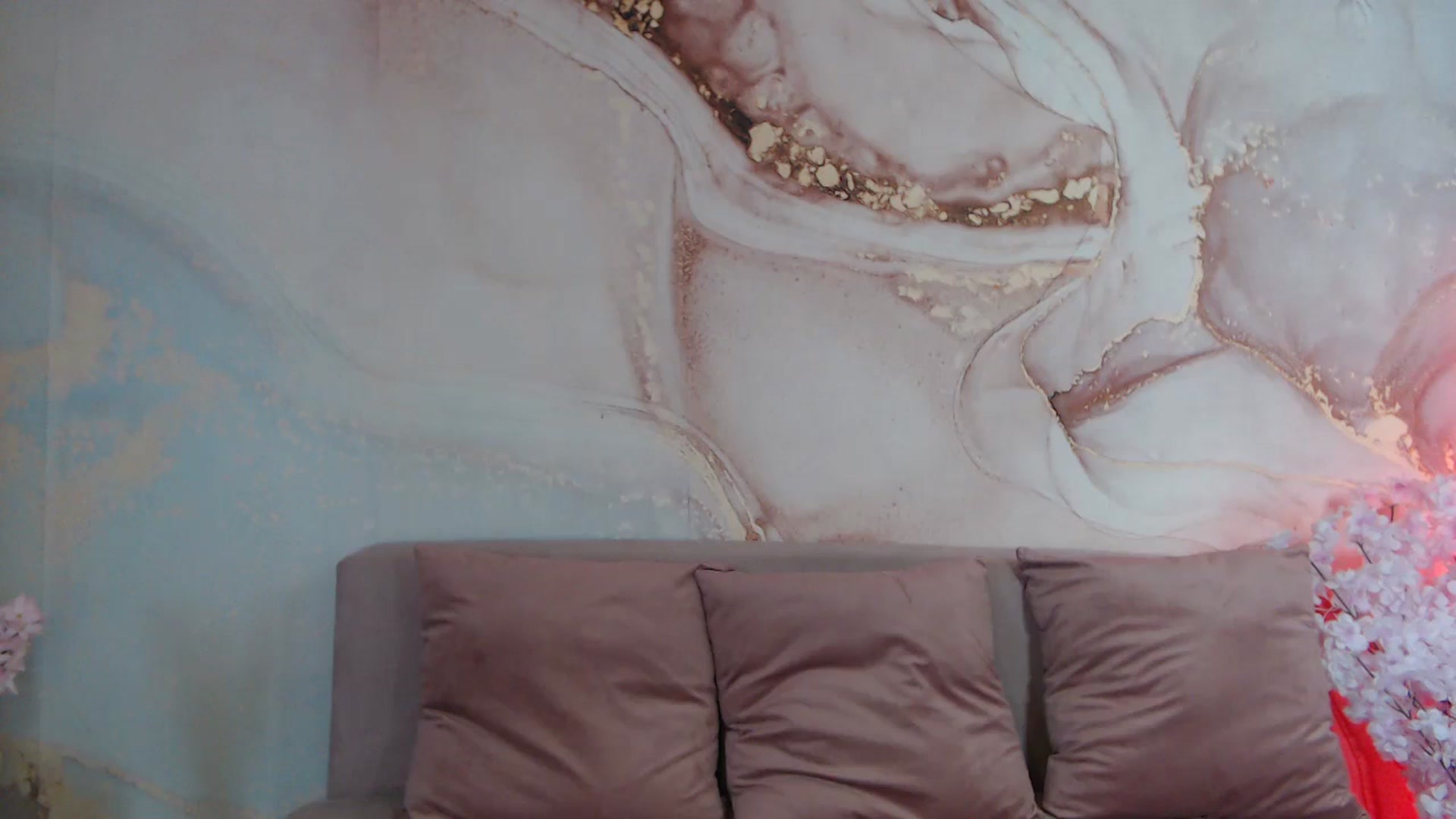Gallery image thumbnail from HotCallia's myfreecams stream on, 10/23/2025, 11:03 image 13 of 20