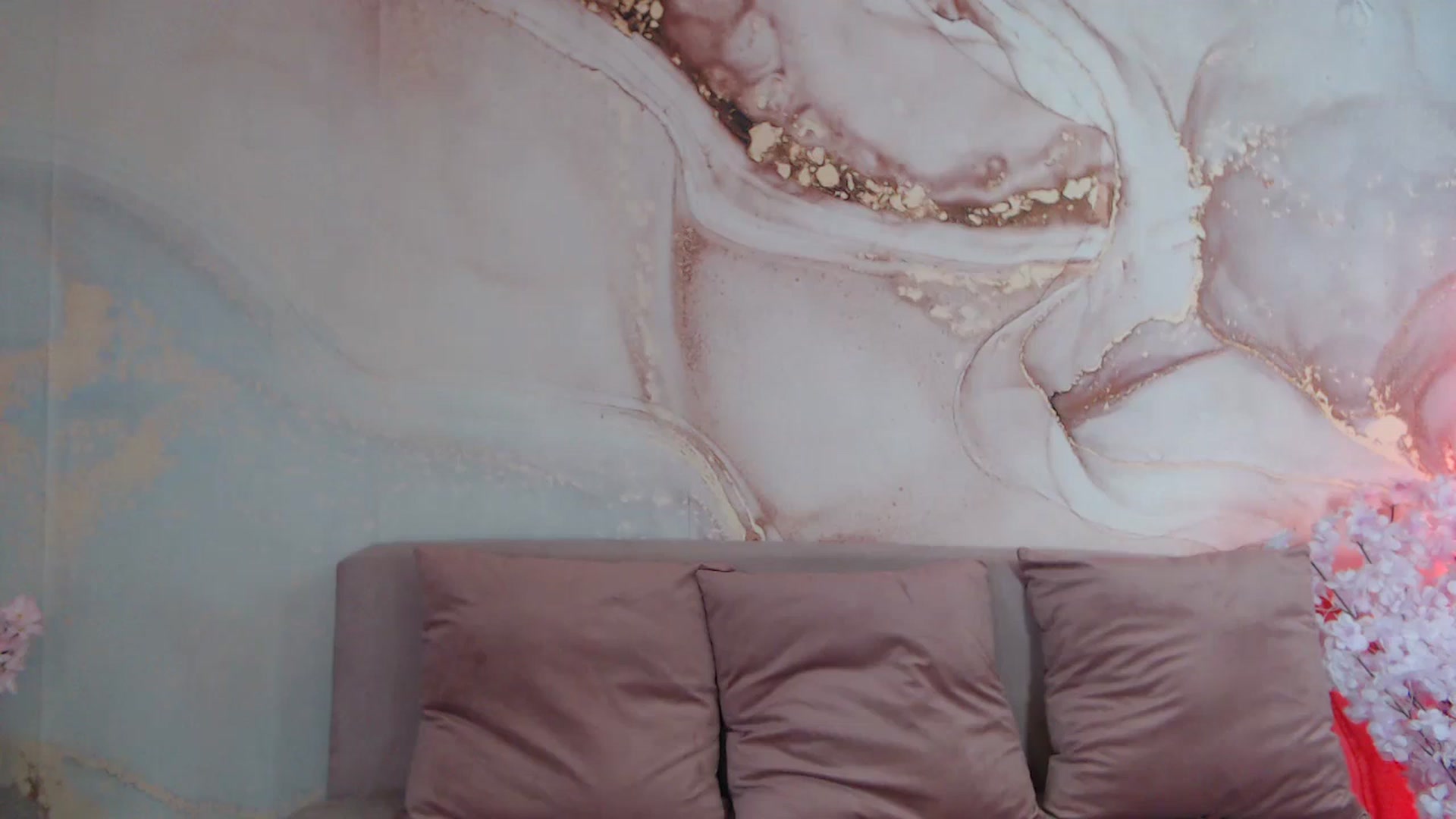 Gallery image thumbnail from HotCallia's myfreecams stream on, 10/23/2025, 11:03 image 12 of 20
