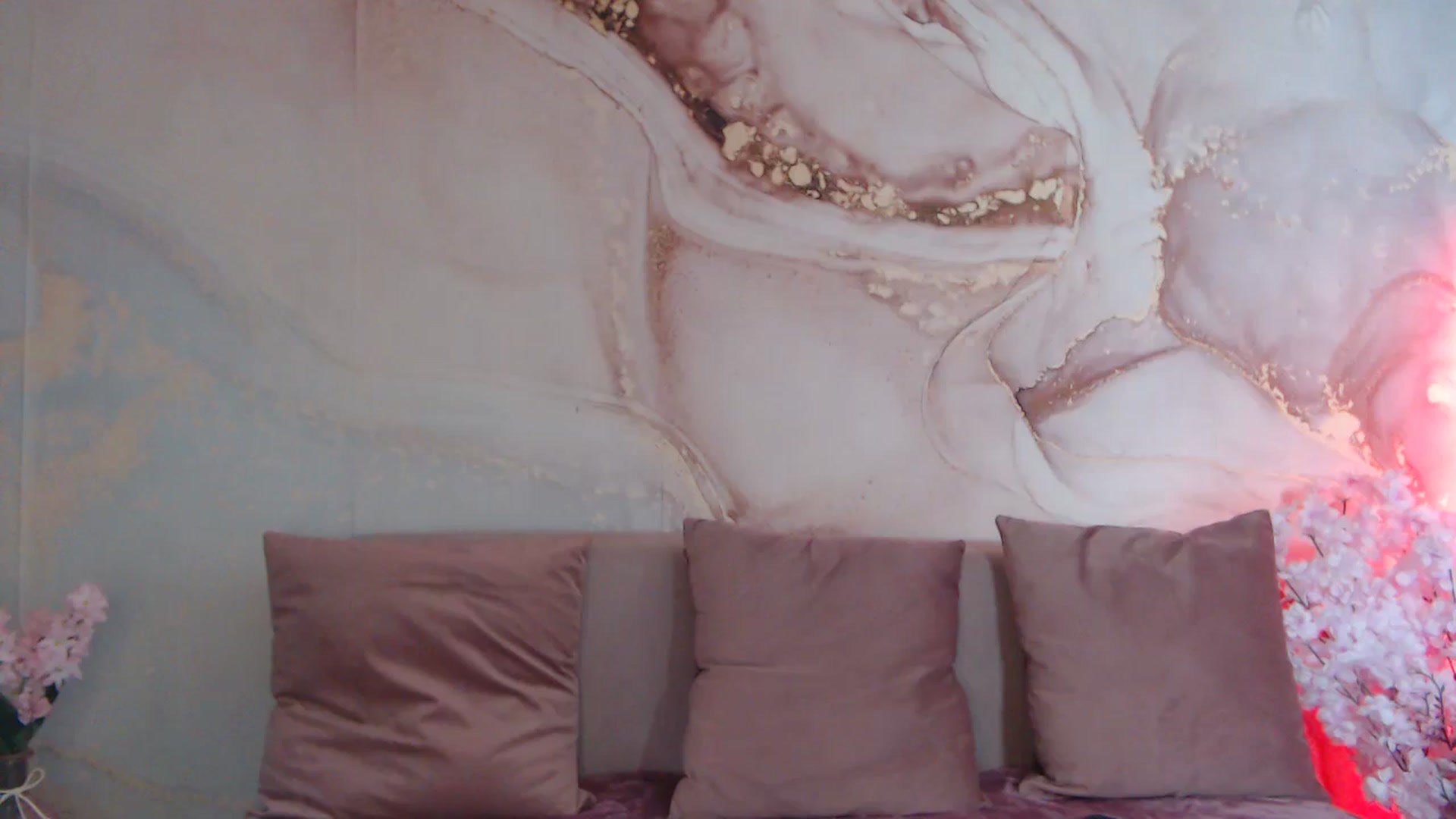 Gallery image thumbnail from HotCallia's myfreecams stream on, 11/04/2025, 10:06 image 7 of 20