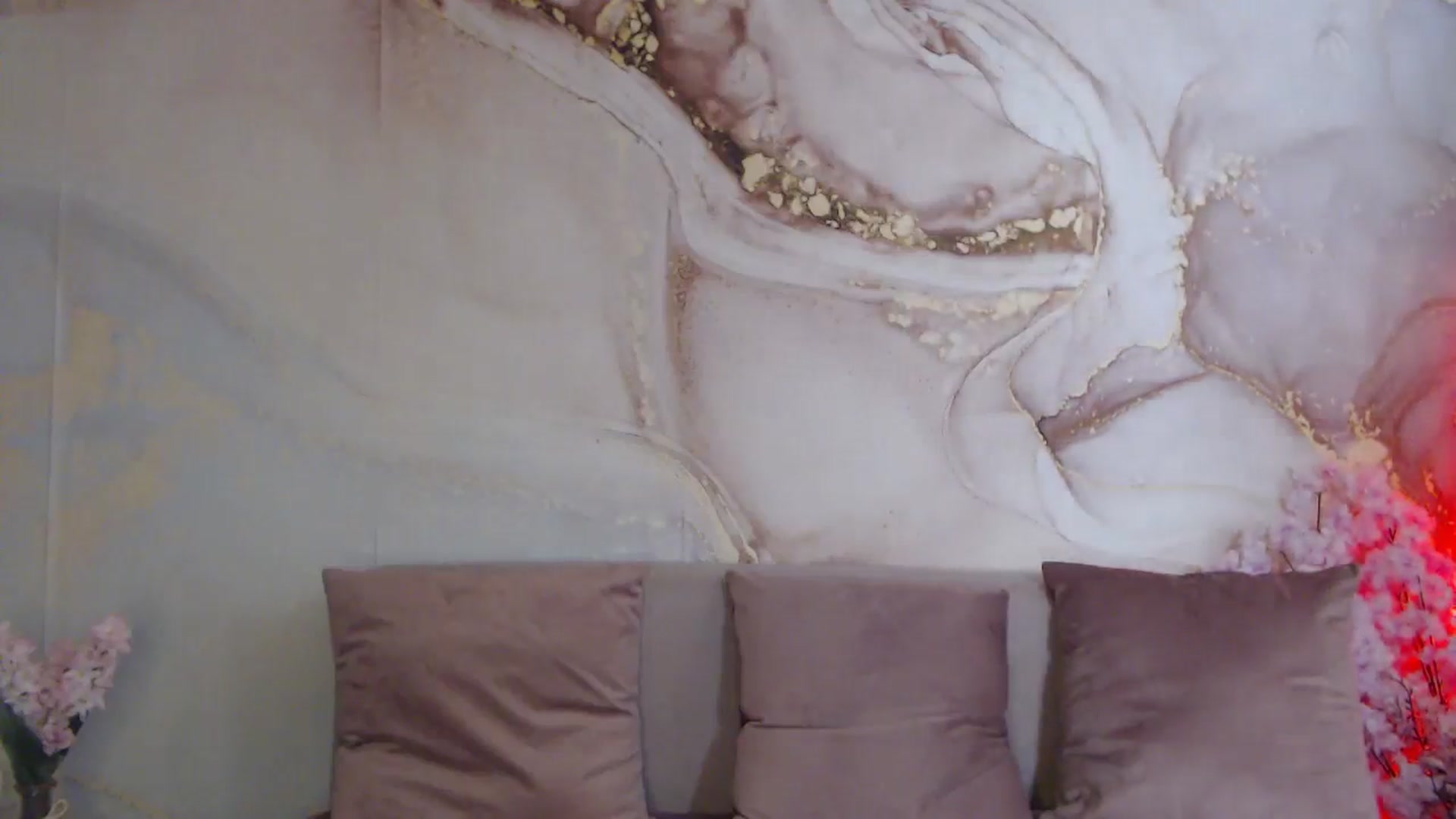 Gallery image thumbnail from HotCallia's myfreecams stream on, 11/19/2025, 11:54 image 6 of 20