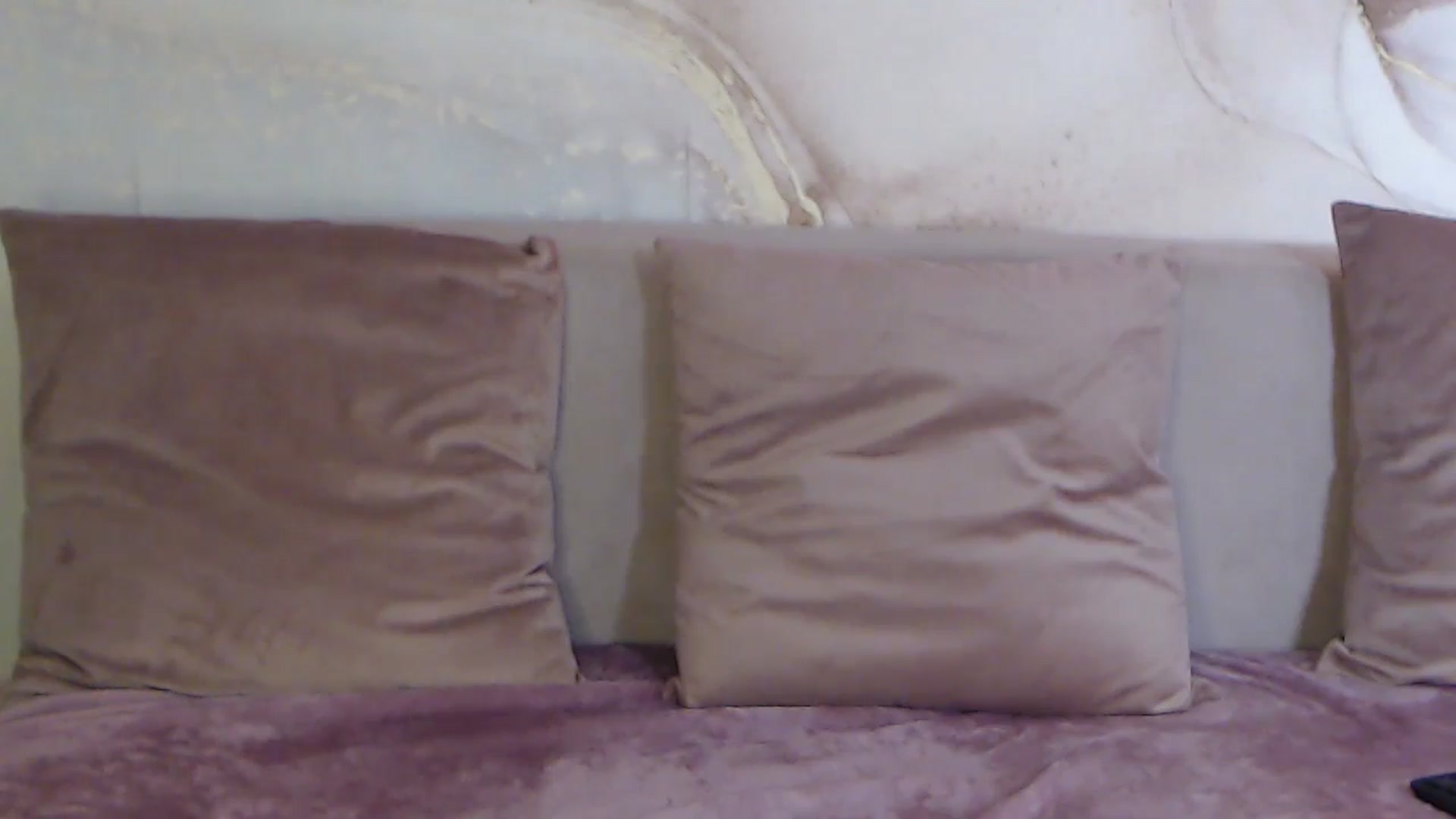 Gallery image thumbnail from HotCallia's myfreecams stream on, 12/23/2025, 09:54 image 13 of 20