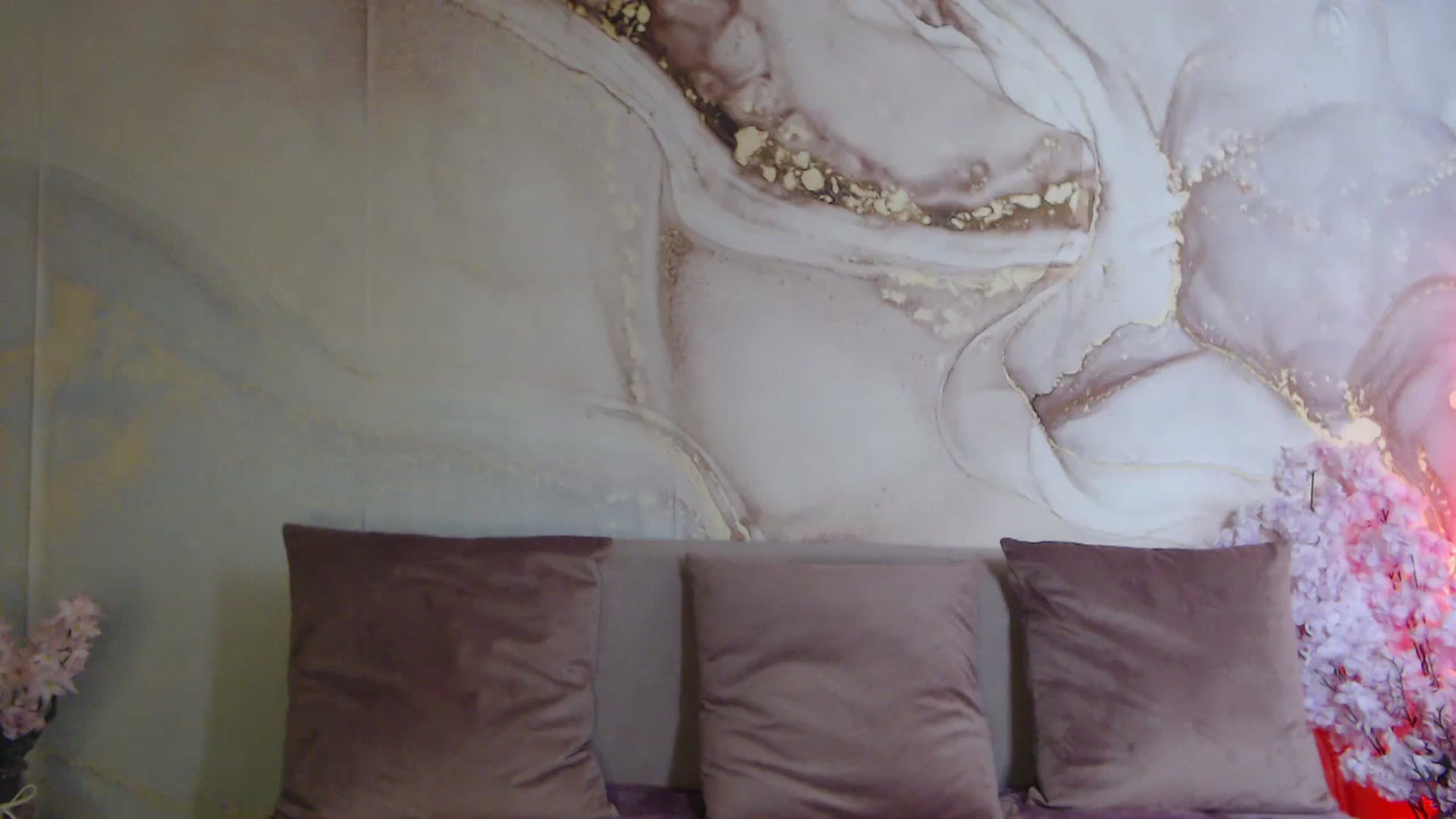 Gallery image thumbnail from HotCallia's myfreecams stream on, 01/14/2026, 16:52 image 7 of 20