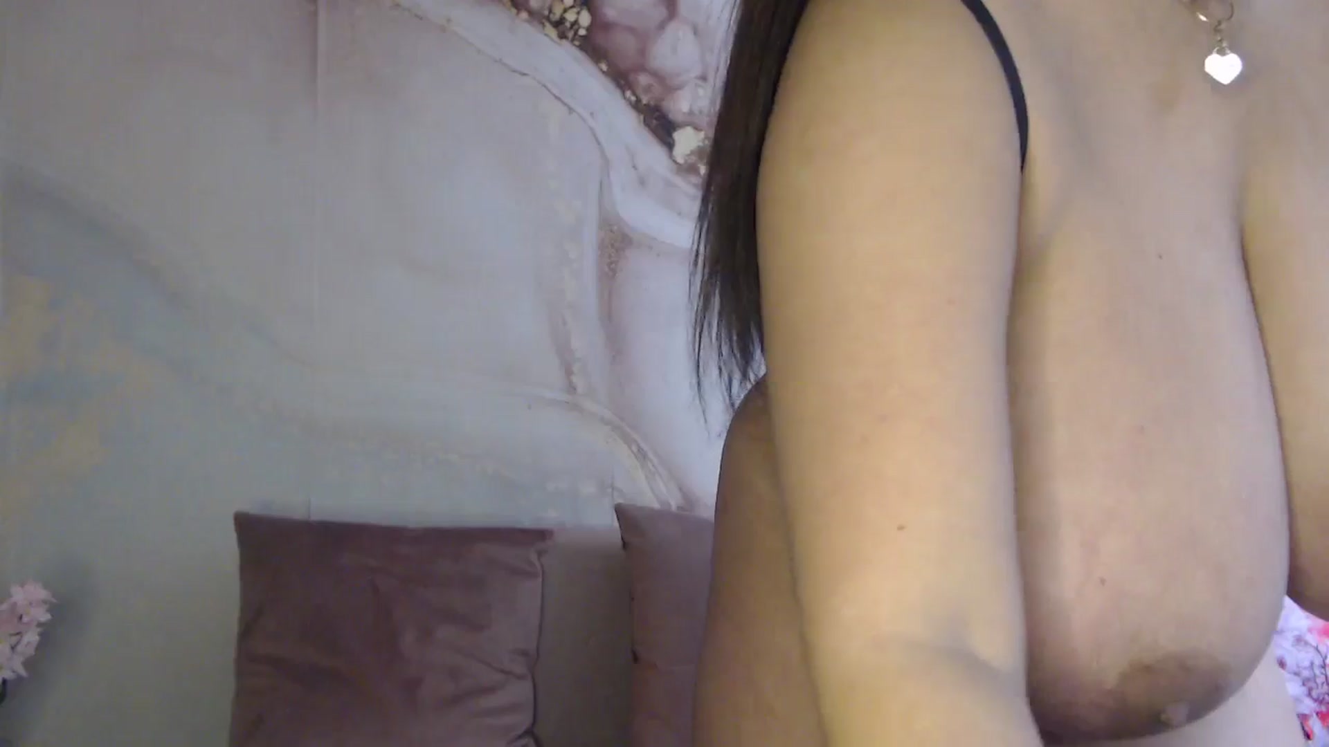 Gallery image thumbnail from HotCallia's myfreecams stream on, 01/14/2026, 18:24 image 16 of 20