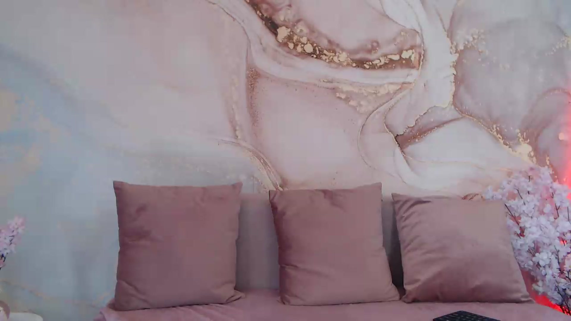 Gallery image thumbnail from HotCallia's myfreecams stream on, 05/06/2026, 09:13 image 15 of 20