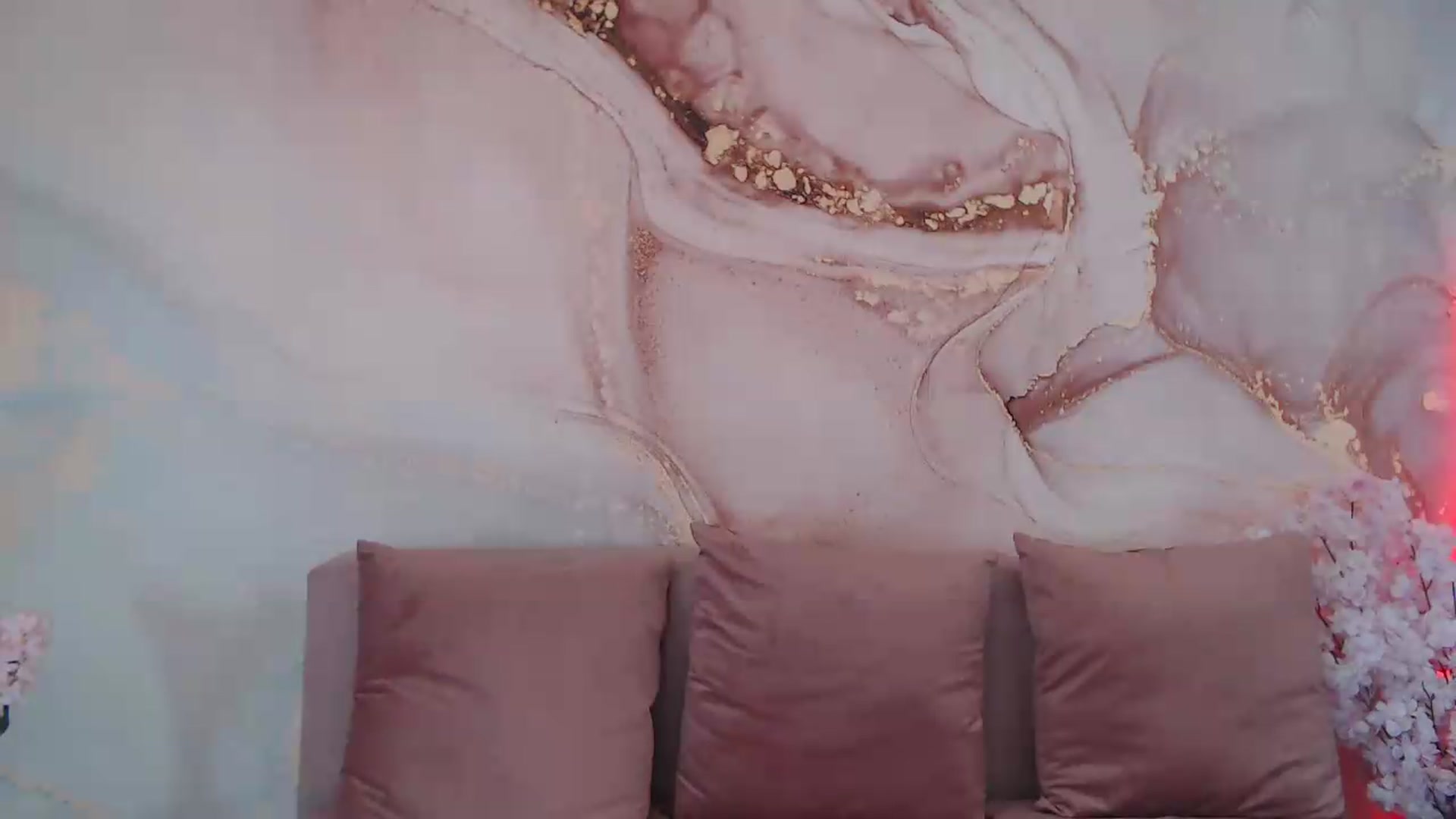 Gallery image thumbnail from HotCallia's myfreecams stream on, 05/14/2026, 07:13 image 9 of 20