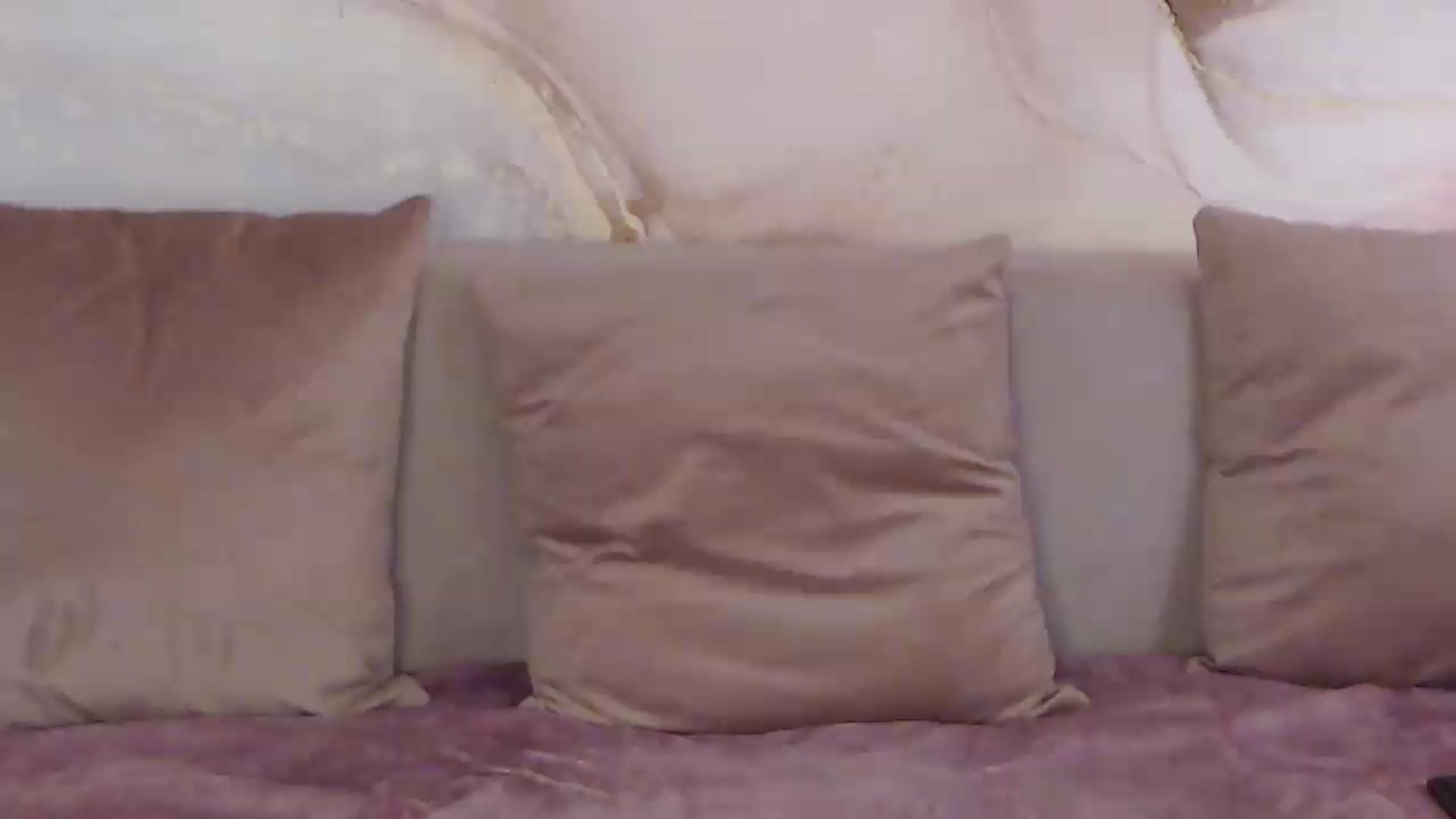 Gallery image thumbnail from HotCallia's myfreecams stream on, 06/03/2026, 07:23 image 2 of 20