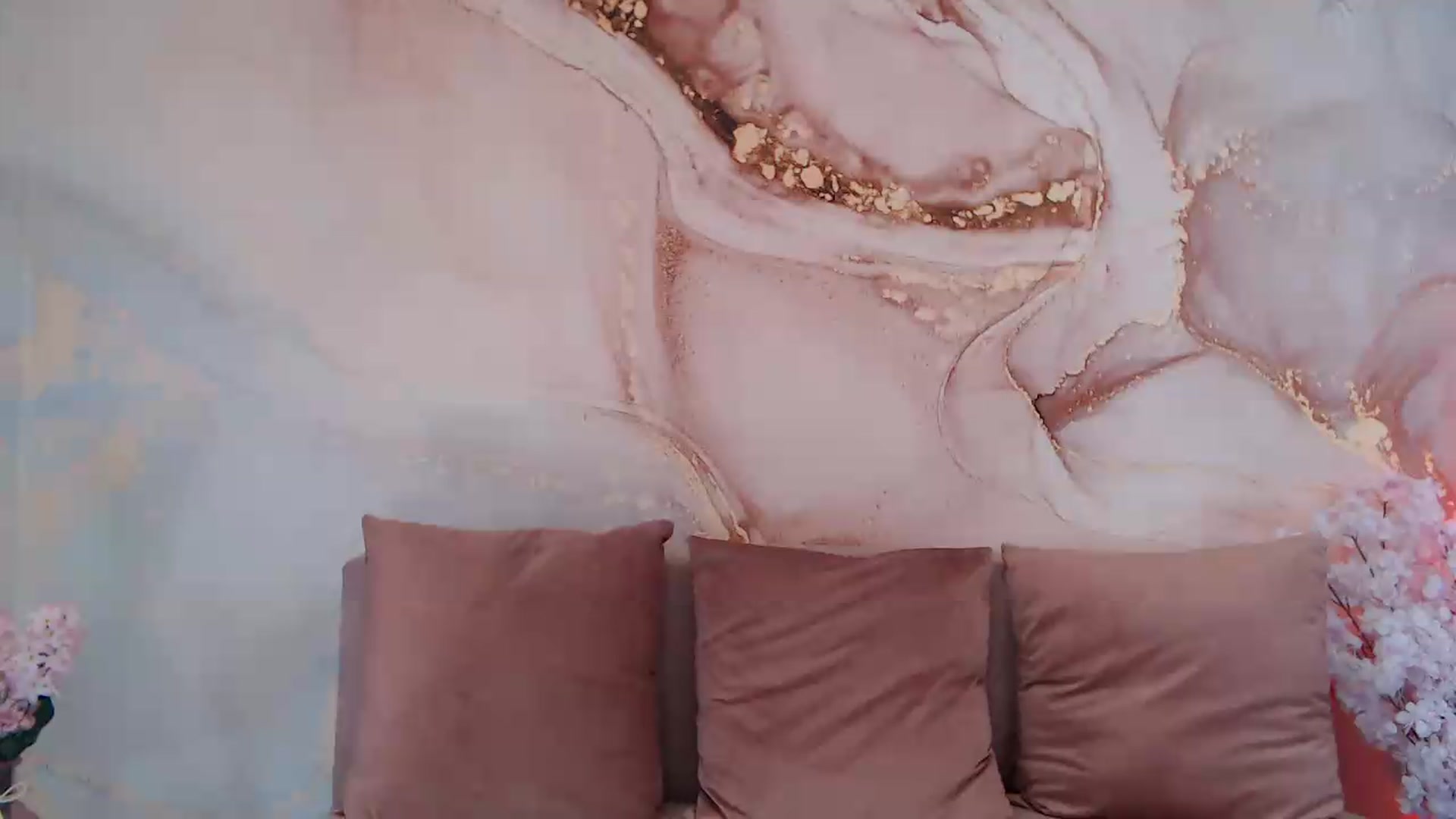 Gallery image thumbnail from HotCallia's myfreecams stream on, 06/05/2026, 08:36 image 8 of 20