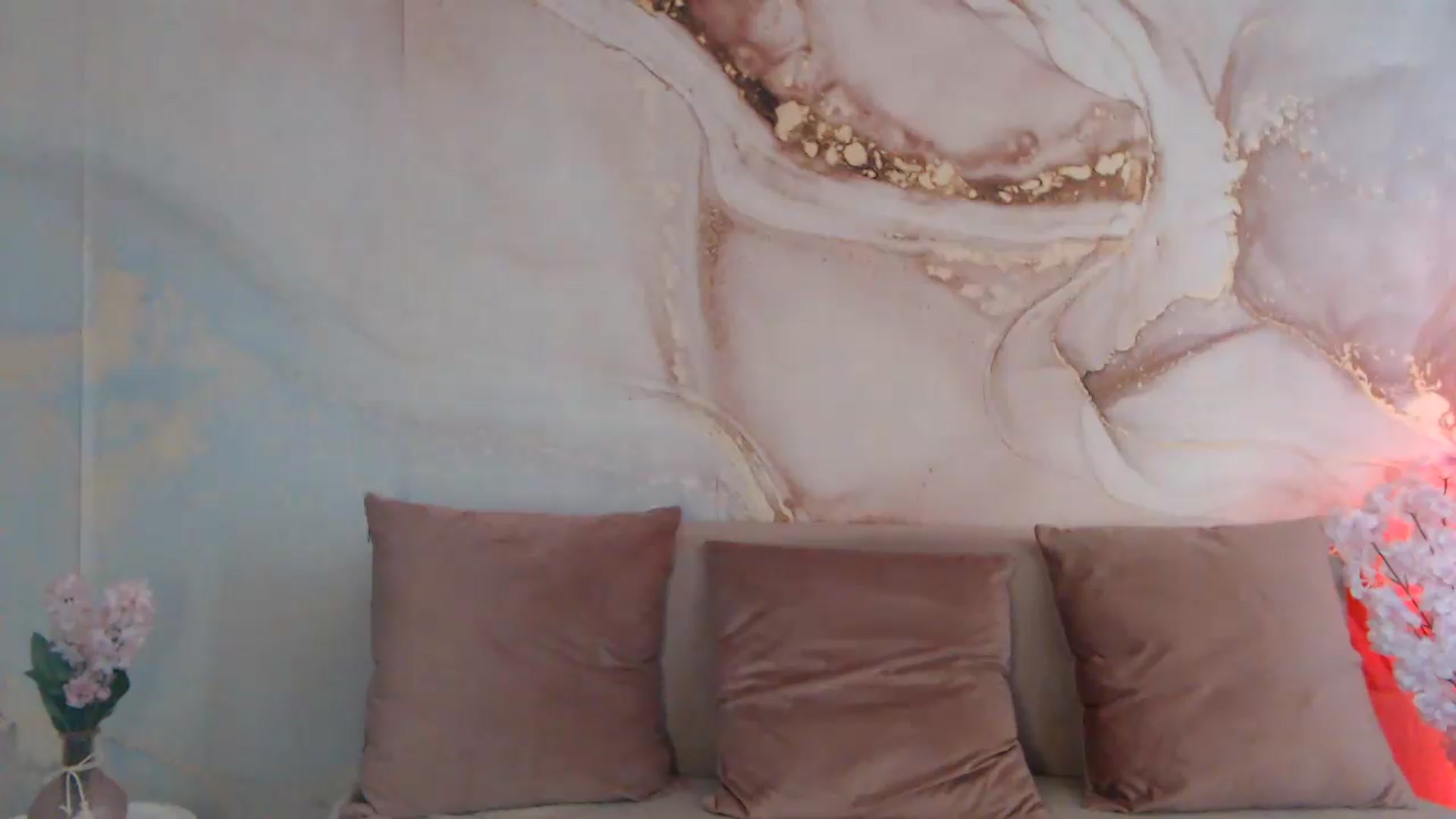 Gallery image thumbnail from HotCallia's myfreecams stream on, 06/15/2026, 14:41 image 20 of 20