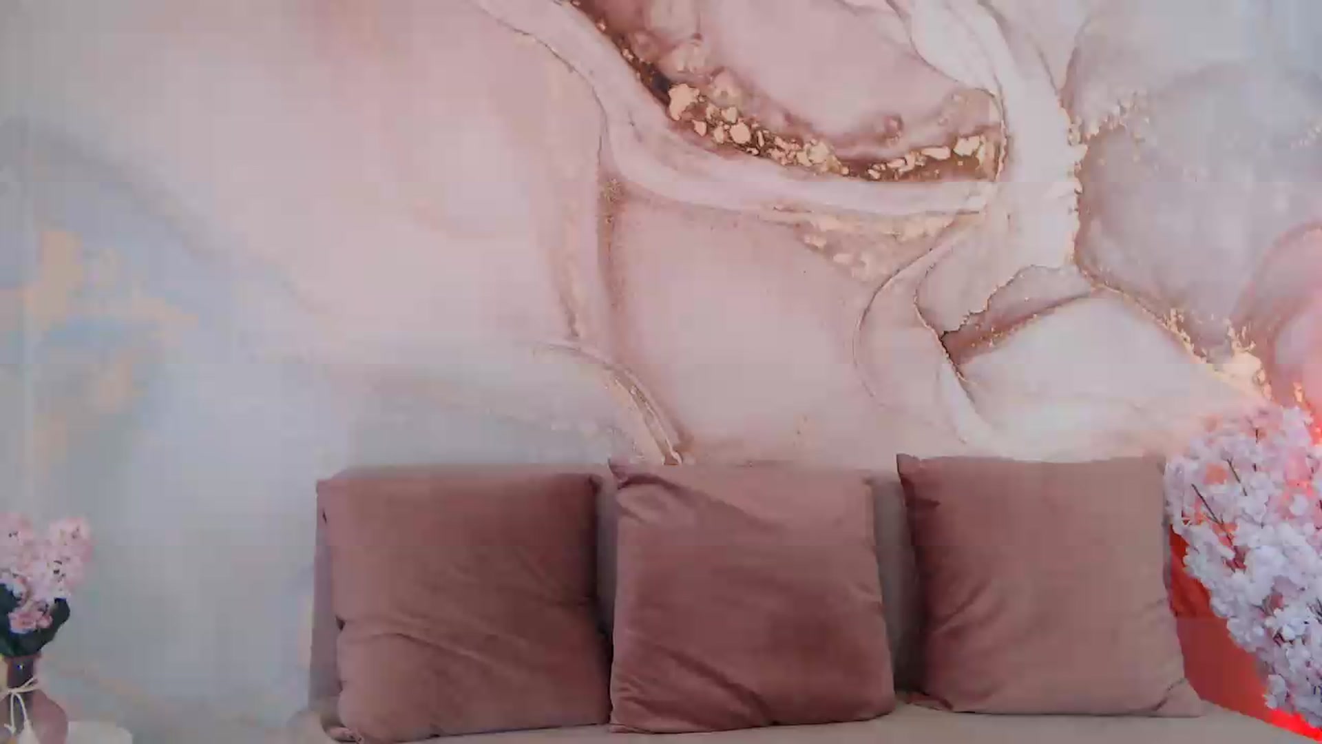 Gallery image thumbnail from HotCallia's myfreecams stream on, 06/22/2026, 07:26 image 14 of 20