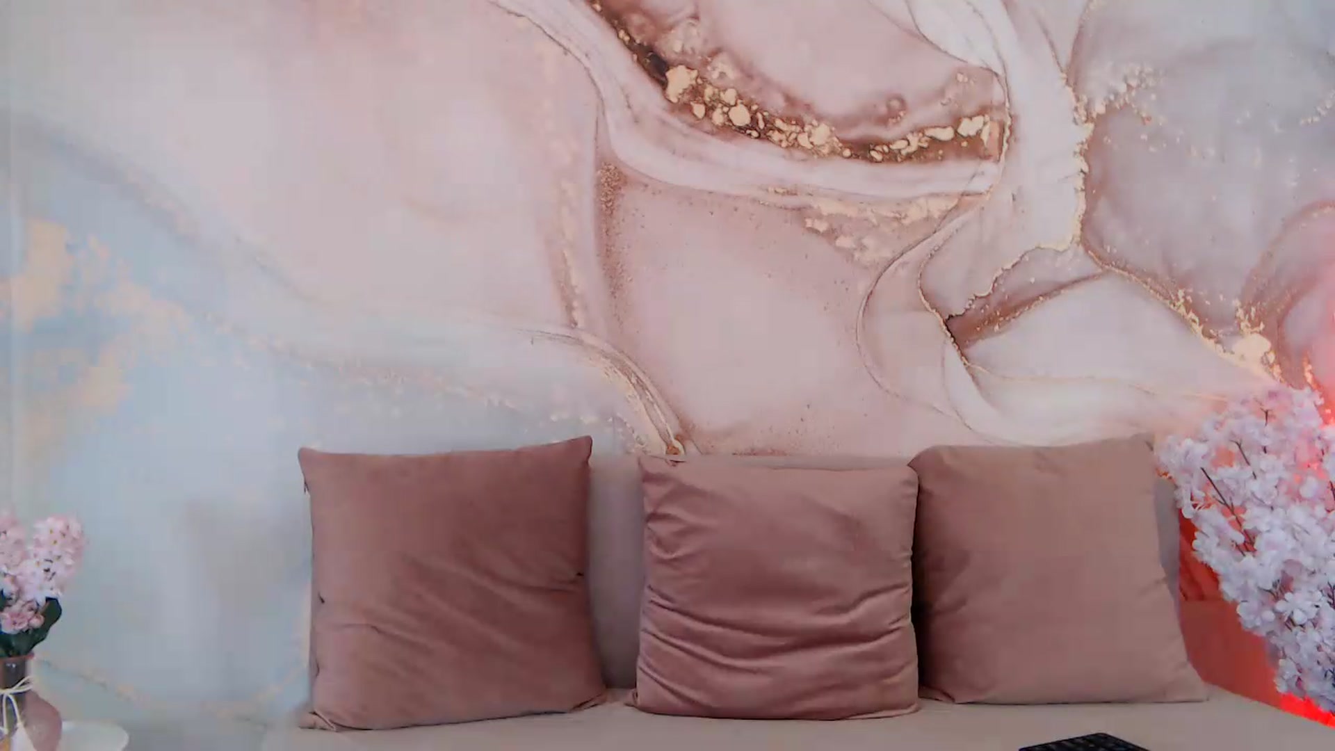 Gallery image thumbnail from HotCallia's myfreecams stream on, 06/26/2026, 06:56 image 5 of 20