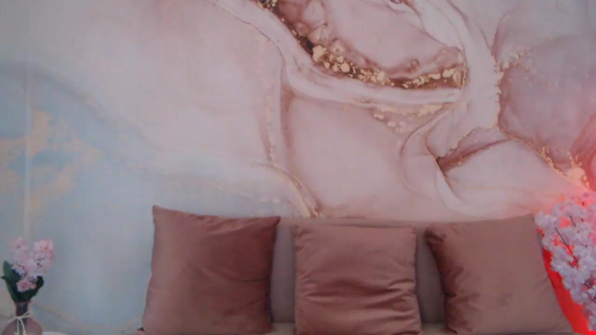 Gallery image thumbnail from HotCallia's myfreecams stream on, 07/06/2026, 10:38 image 8 of 20