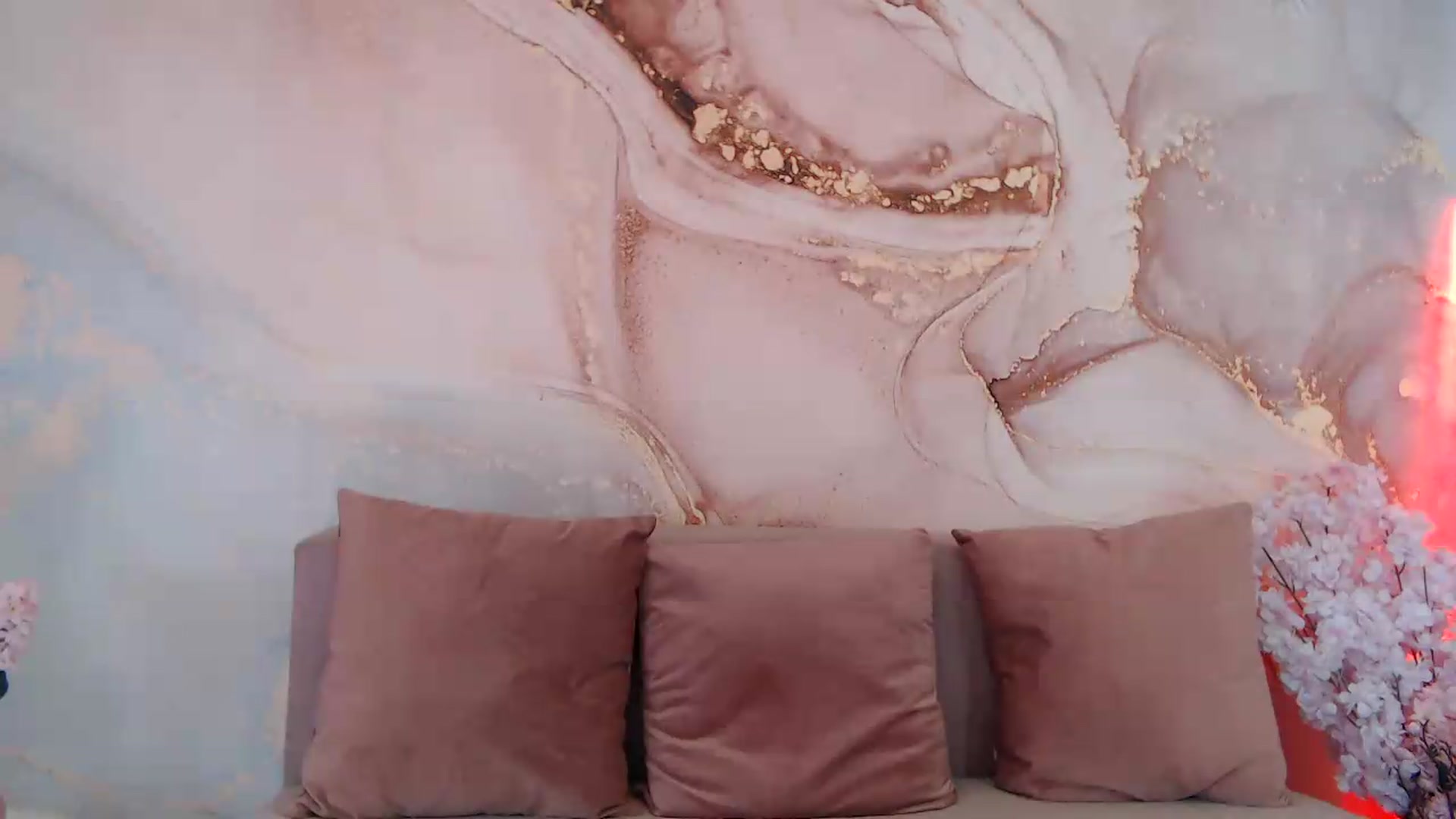 Gallery image thumbnail from HotCallia's myfreecams stream on, 07/10/2026, 07:38 image 12 of 20