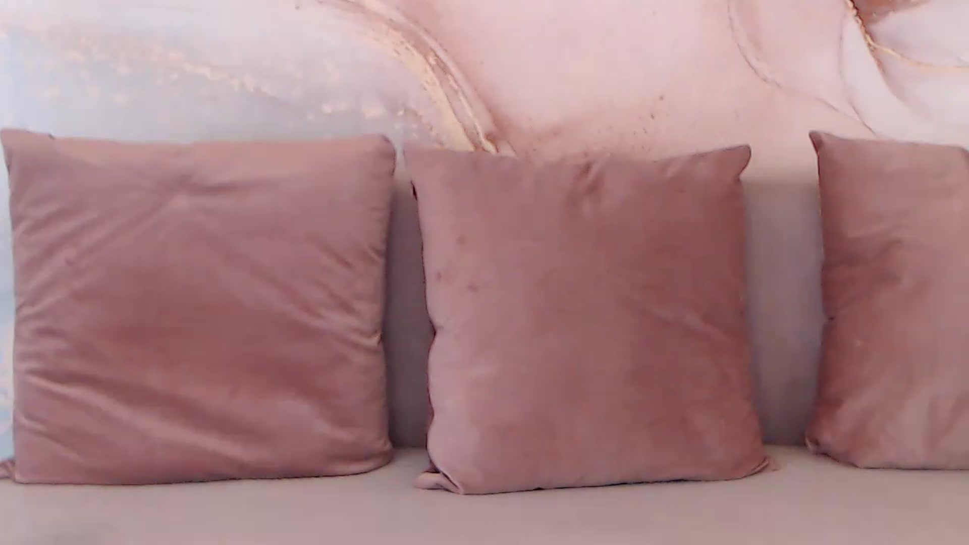 Gallery image thumbnail from HotCallia's myfreecams stream on, 07/11/2026, 07:07 image 6 of 20