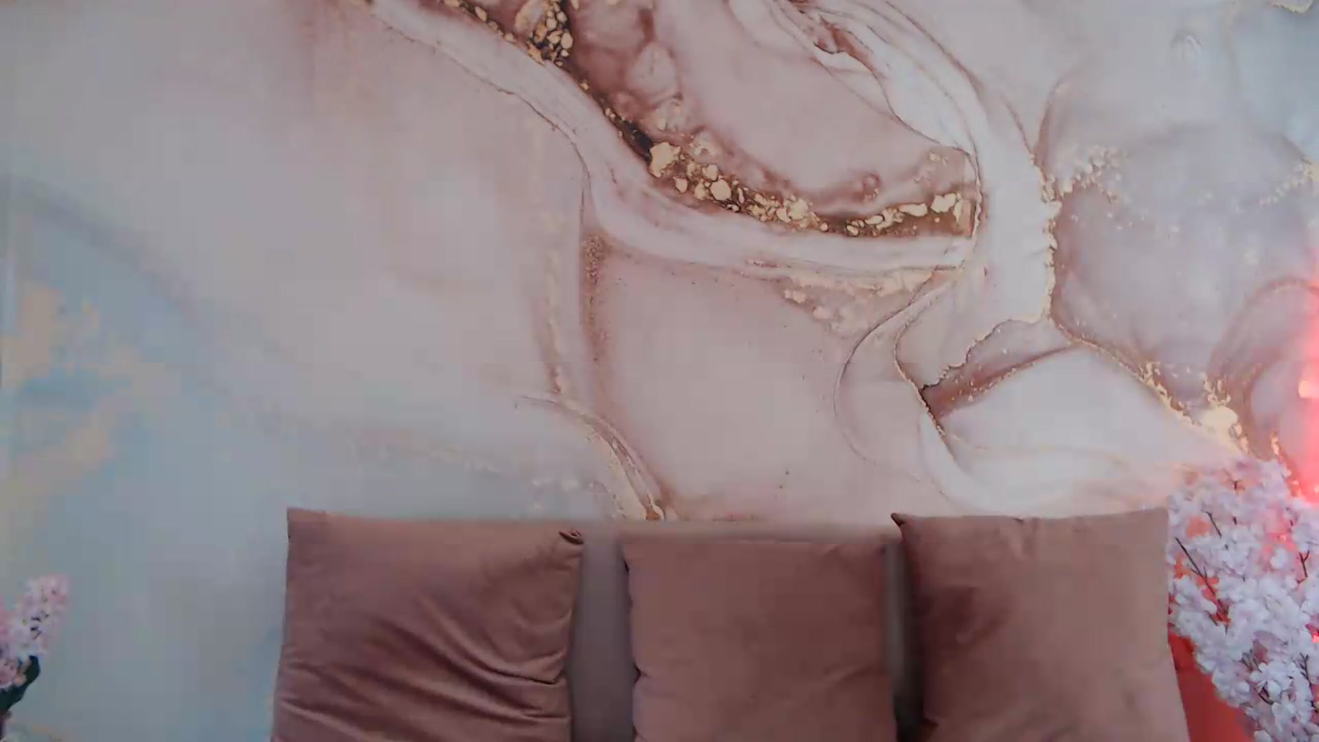 Gallery image thumbnail from HotCallia's myfreecams stream on, 07/17/2026, 10:14 image 16 of 20