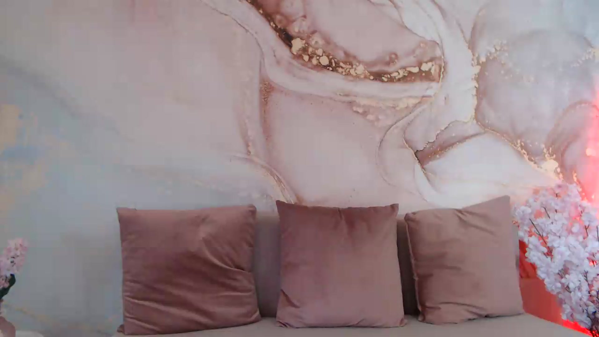 Gallery image thumbnail from HotCallia's myfreecams stream on, 07/21/2026, 06:09 image 17 of 20
