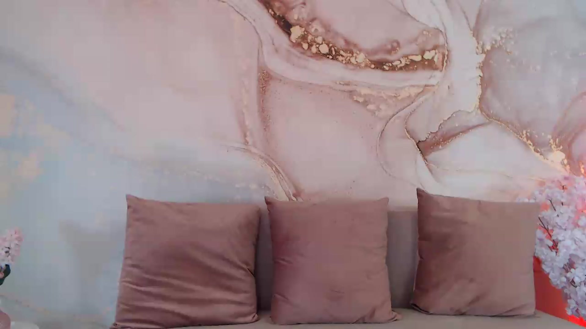 Gallery image thumbnail from HotCallia's myfreecams stream on, 07/29/2026, 07:55 image 15 of 20