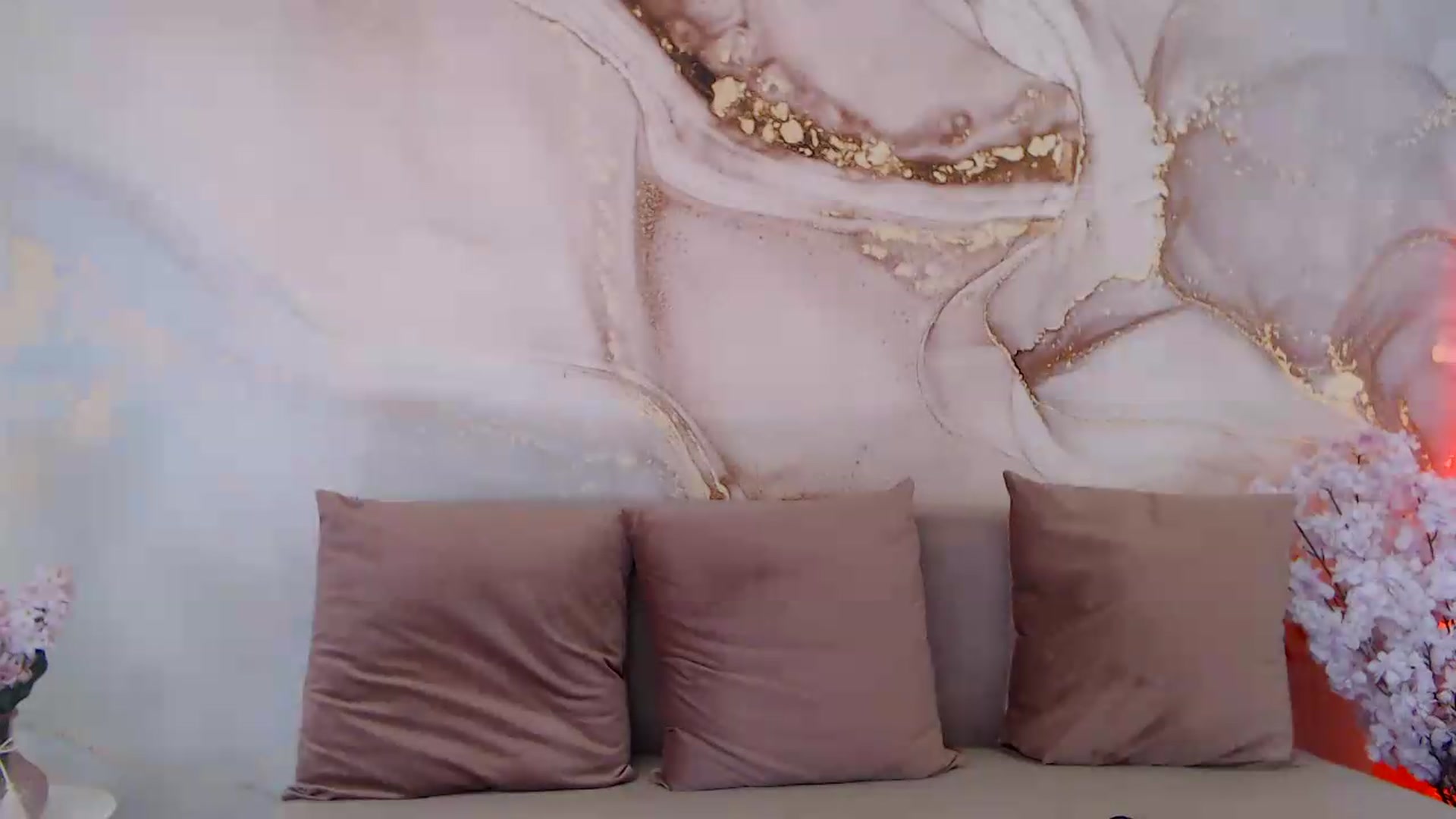 Gallery image thumbnail from HotCallia's myfreecams stream on, 08/01/2026, 08:16 image 4 of 20