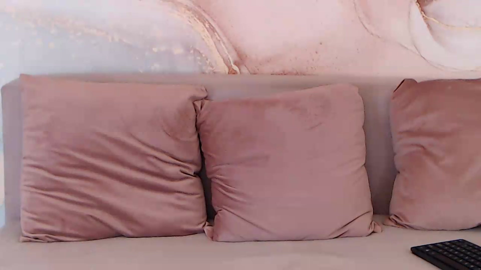 Gallery image thumbnail from HotCallia's myfreecams stream on, 08/10/2026, 07:48 image 10 of 20