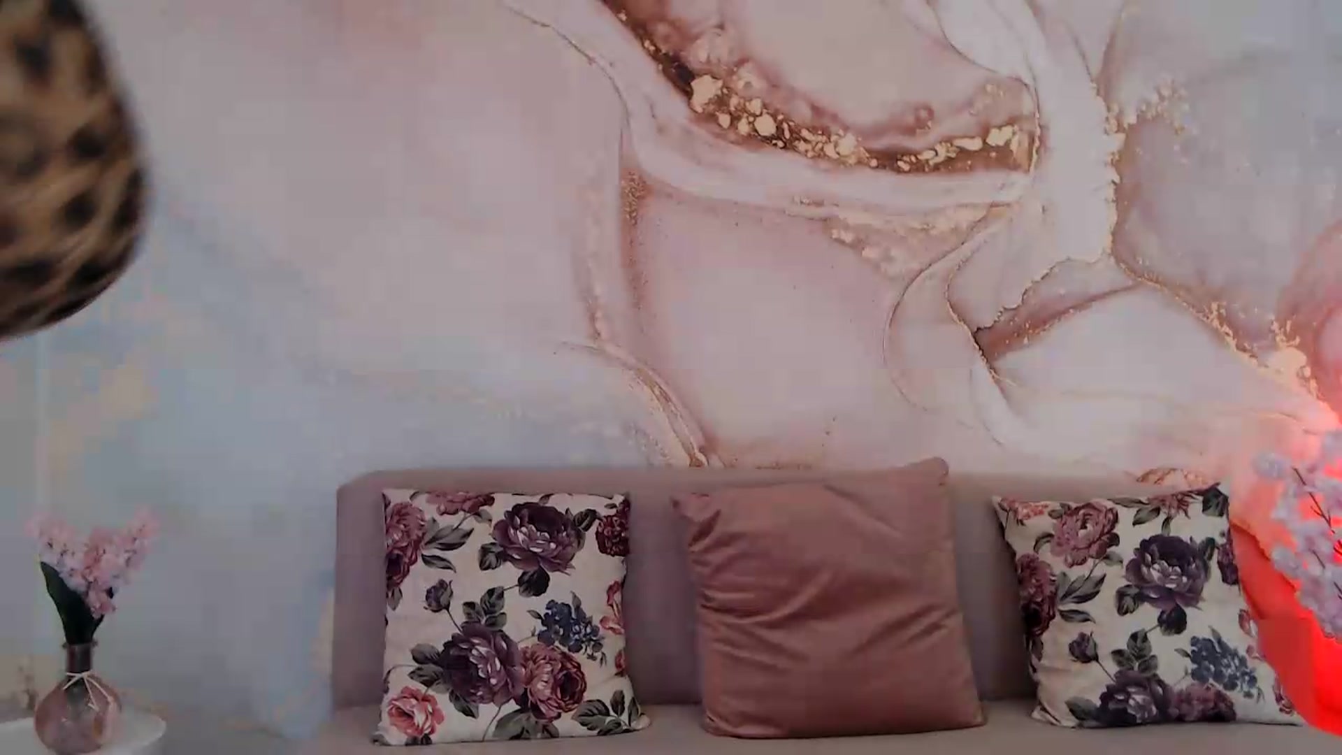 Gallery image thumbnail from HotCallia's myfreecams stream on, 08/25/2026, 09:33 image 7 of 20