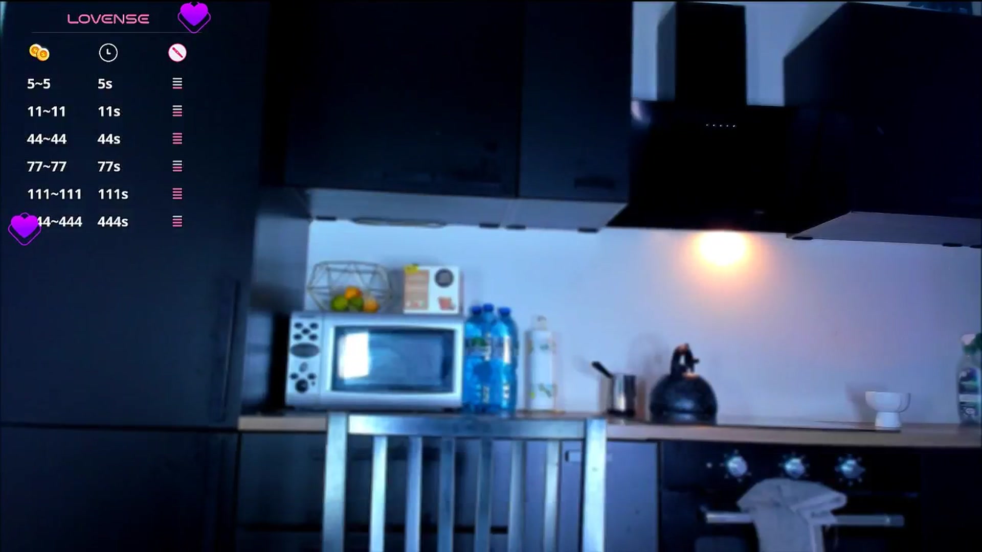 Gallery image thumbnail from HotCrispbread's myfreecams stream on, 01/07/2026, 17:29 image 9 of 20