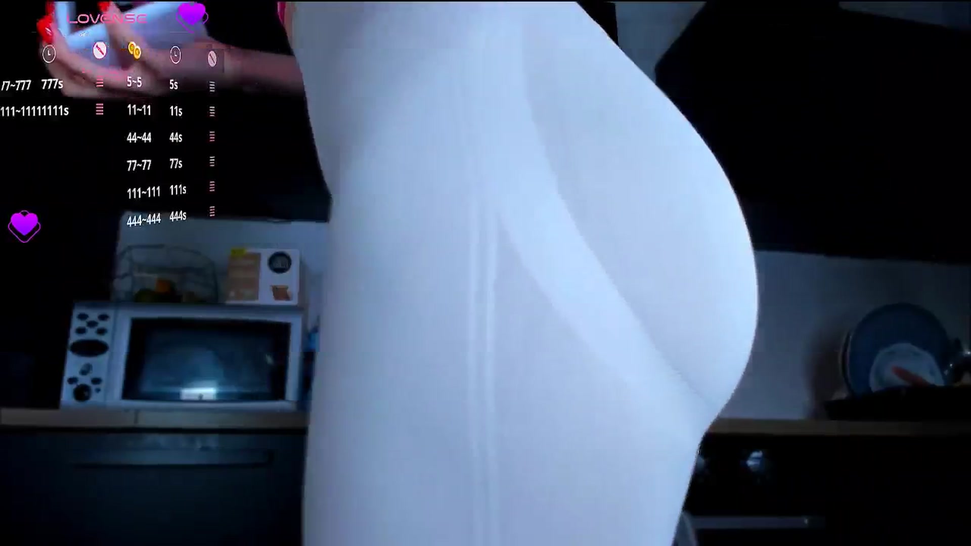 Gallery image thumbnail from HotCrispbread's myfreecams stream on, 01/07/2026, 18:16 image 8 of 20