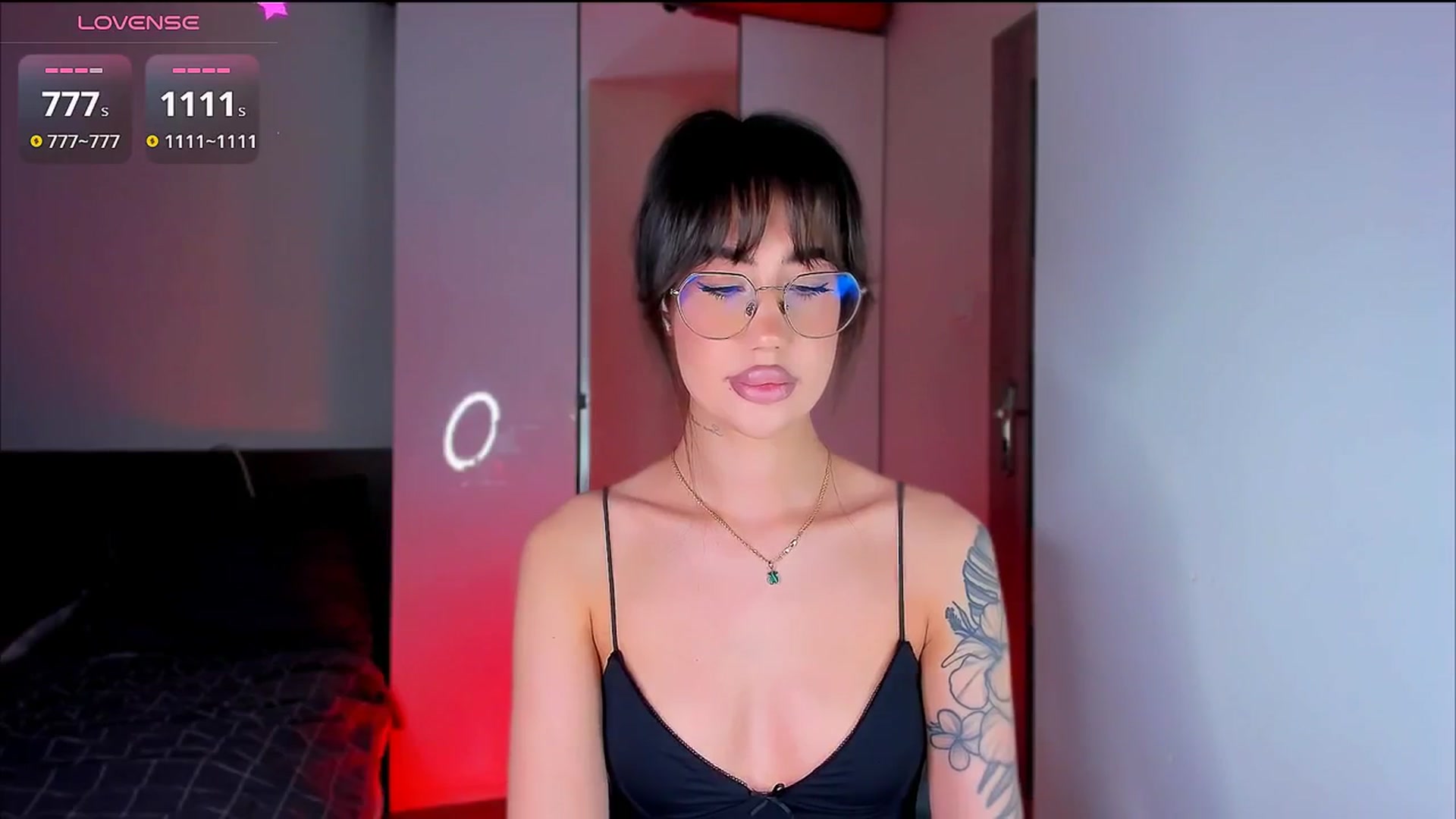 Gallery image thumbnail from HotCrispbread's myfreecams stream on, 01/22/2026, 17:29 image 9 of 20