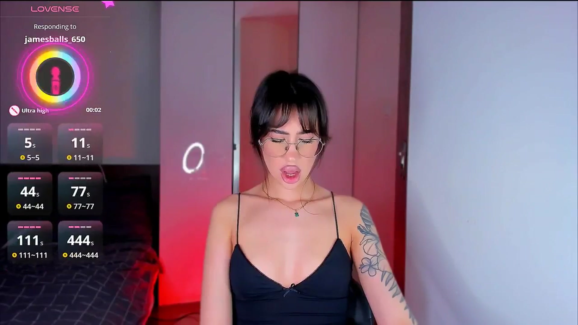 Gallery image thumbnail from HotCrispbread's myfreecams stream on, 01/22/2026, 17:29 image 16 of 20
