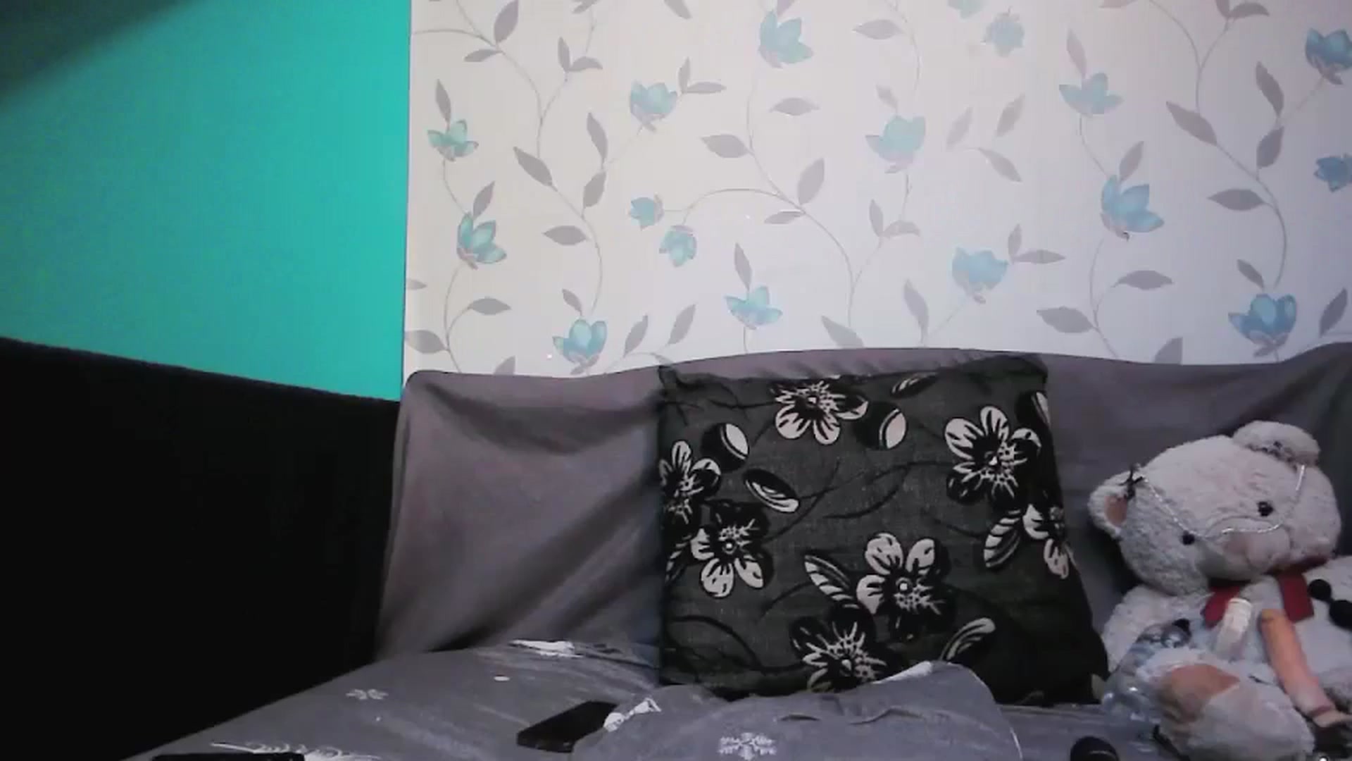 Gallery image thumbnail from HotNicolle123's myfreecams stream on, 12/29/2025, 13:22 image 12 of 20