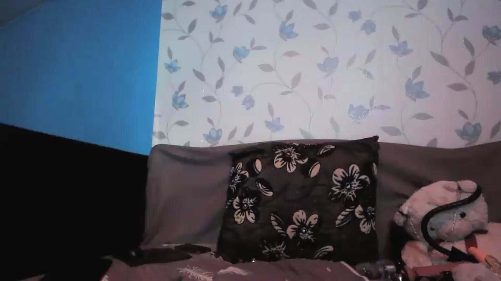 Gallery image thumbnail from HotNicolle123's myfreecams stream on, 08/04/2026, 09:40 image 8 of 20