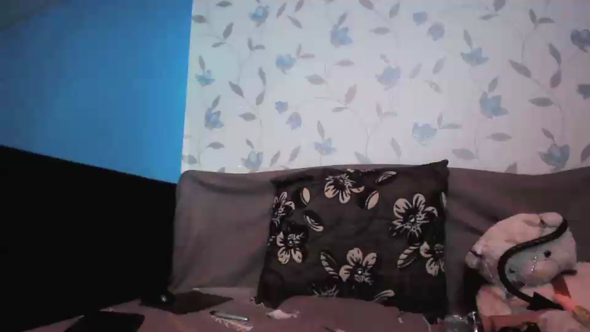 Gallery image thumbnail from HotNicolle123's myfreecams stream on, 08/04/2026, 09:40 image 16 of 20