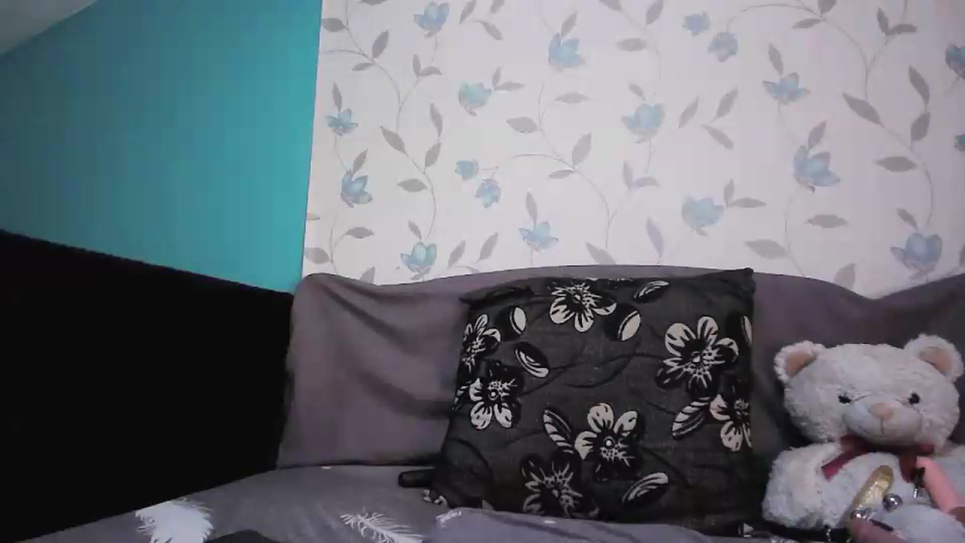 Gallery image thumbnail from HotNicolle123's myfreecams stream on, 08/13/2026, 12:56 image 6 of 20
