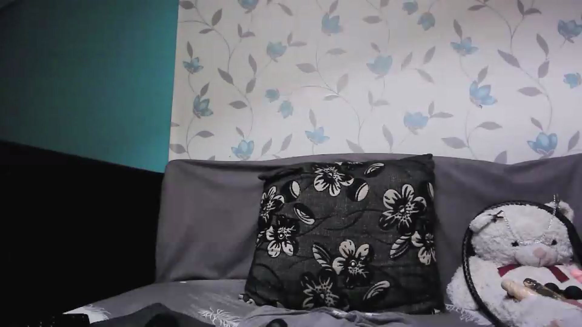 Gallery image thumbnail from HotNicolle123's myfreecams stream on, 08/19/2026, 10:58 image 8 of 20