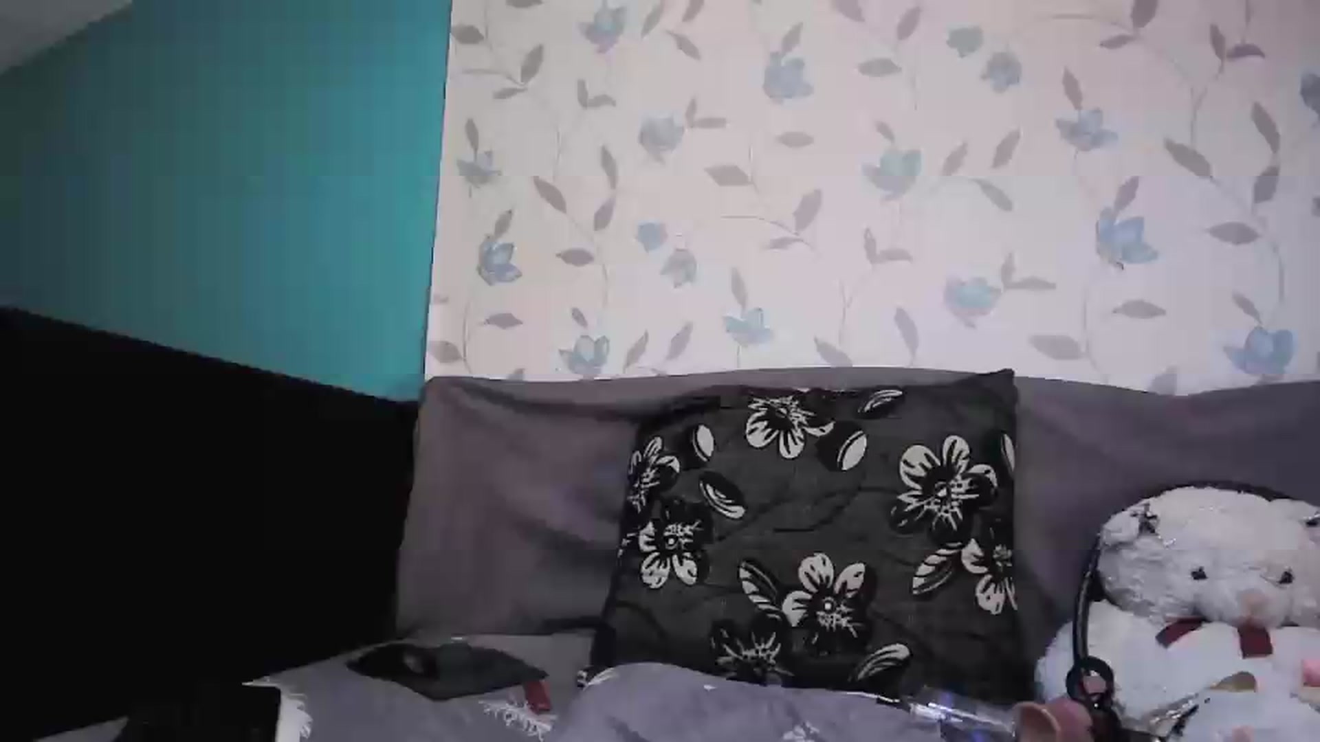 Gallery image thumbnail from HotNicolle123's myfreecams stream on, 08/22/2026, 11:06 image 13 of 20