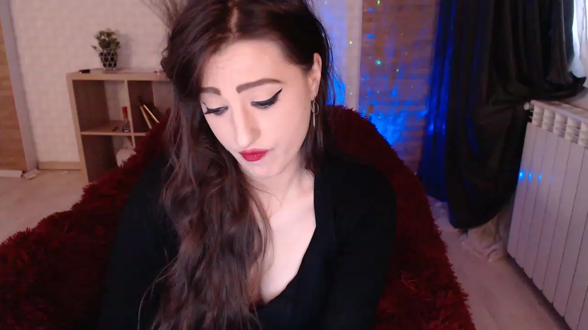 Gallery image thumbnail from HotRebbecca's myfreecams stream on, 12/02/2022, 07:38 image 14 of 20