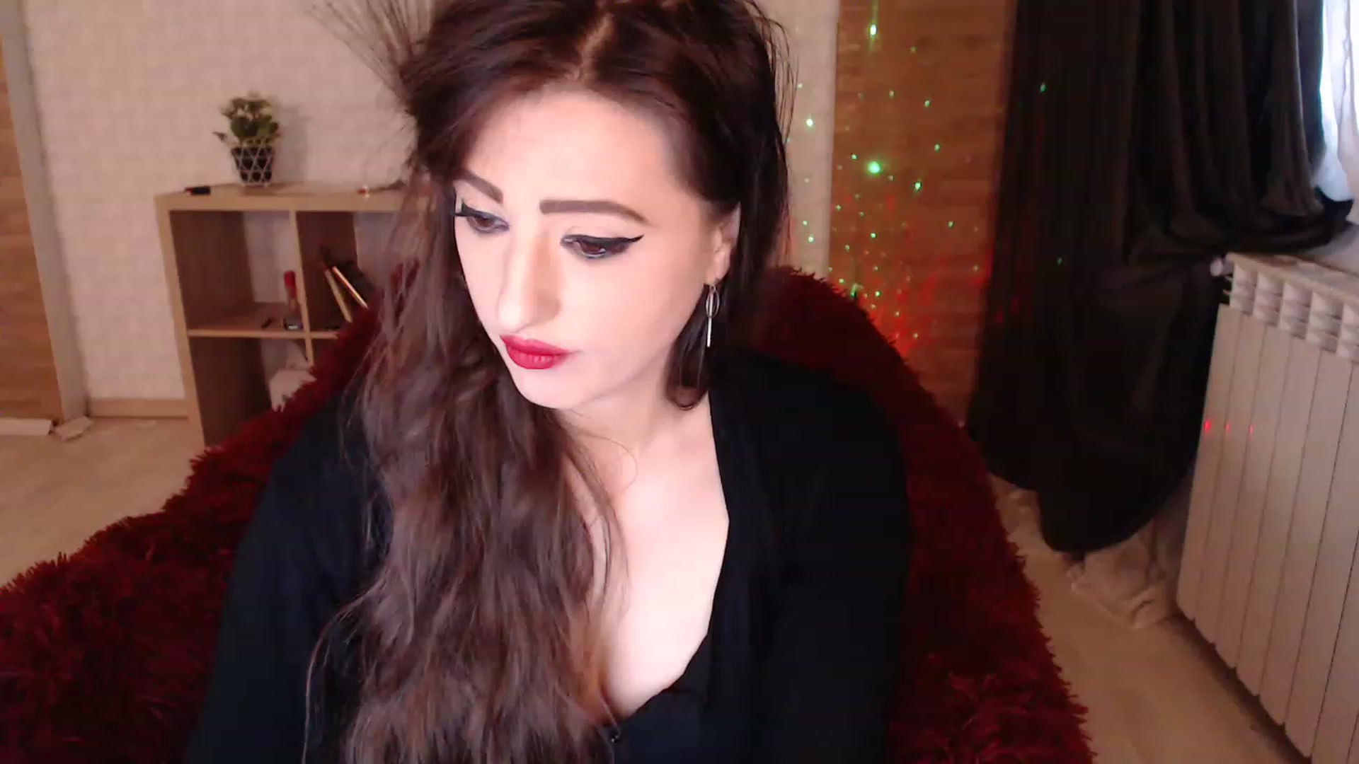 Gallery image thumbnail from HotRebbecca's myfreecams stream on, 12/02/2022, 07:38 image 3 of 20