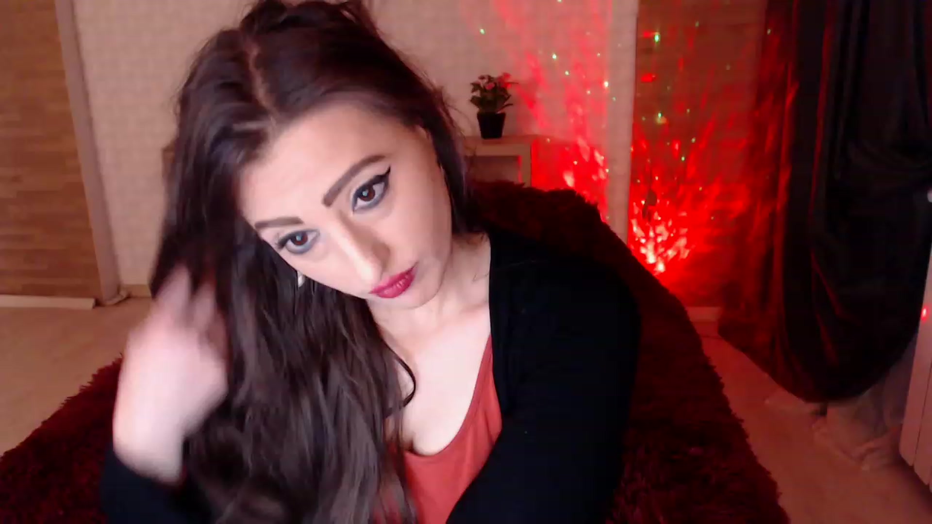 Gallery image thumbnail from HotRebbecca's myfreecams stream on, 12/04/2022, 08:29 image 17 of 20