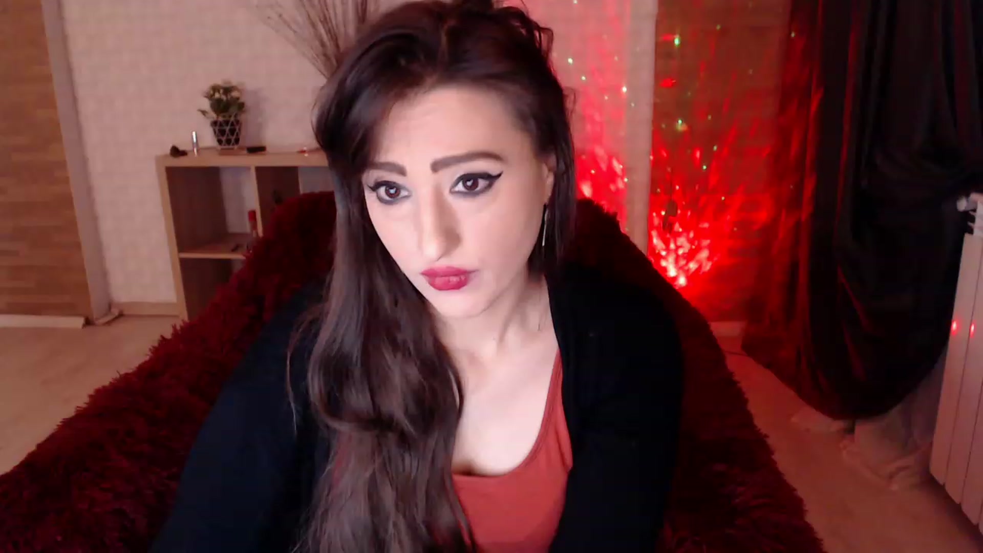 Gallery image thumbnail from HotRebbecca's myfreecams stream on, 12/04/2022, 08:29 image 5 of 20