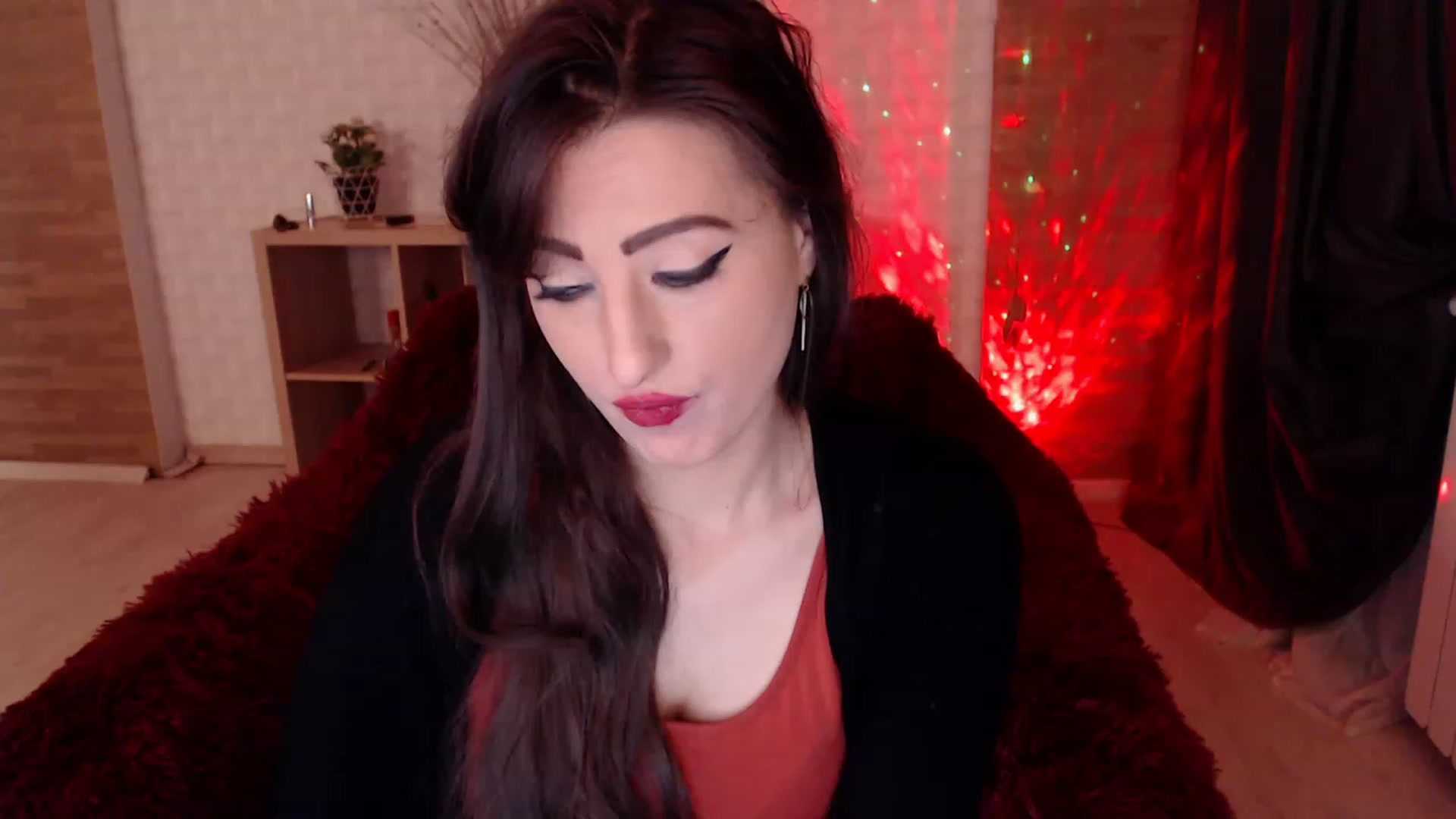 Gallery image thumbnail from HotRebbecca's myfreecams stream on, 12/04/2022, 08:29 image 15 of 20